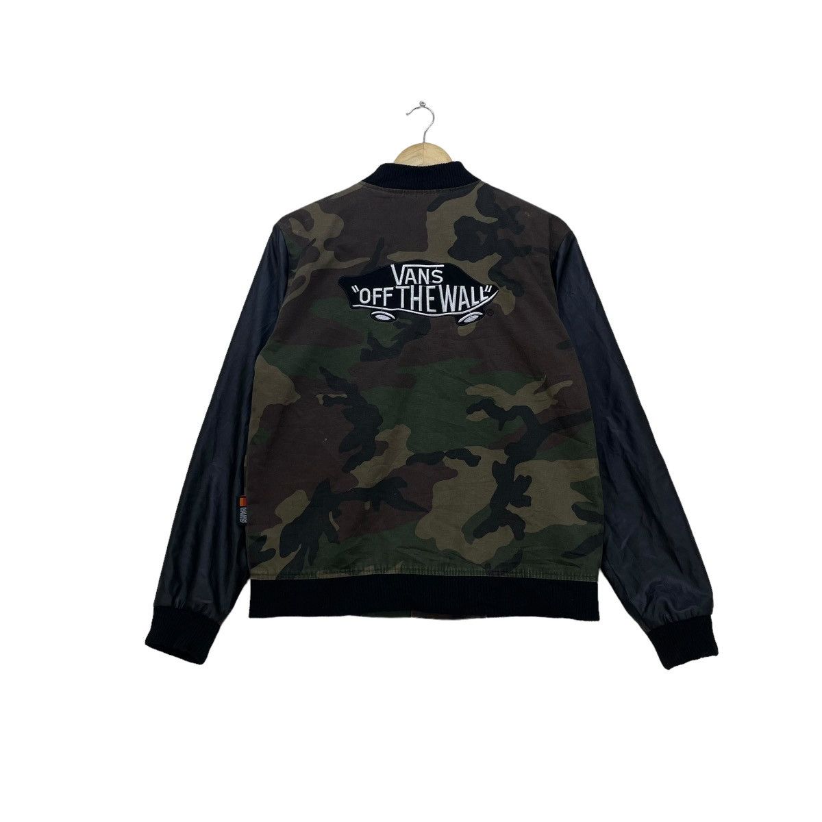 Other Streetwear Vans Camo Jacket Size US M / EU 48-50 / 2 - 2 Thumbnail