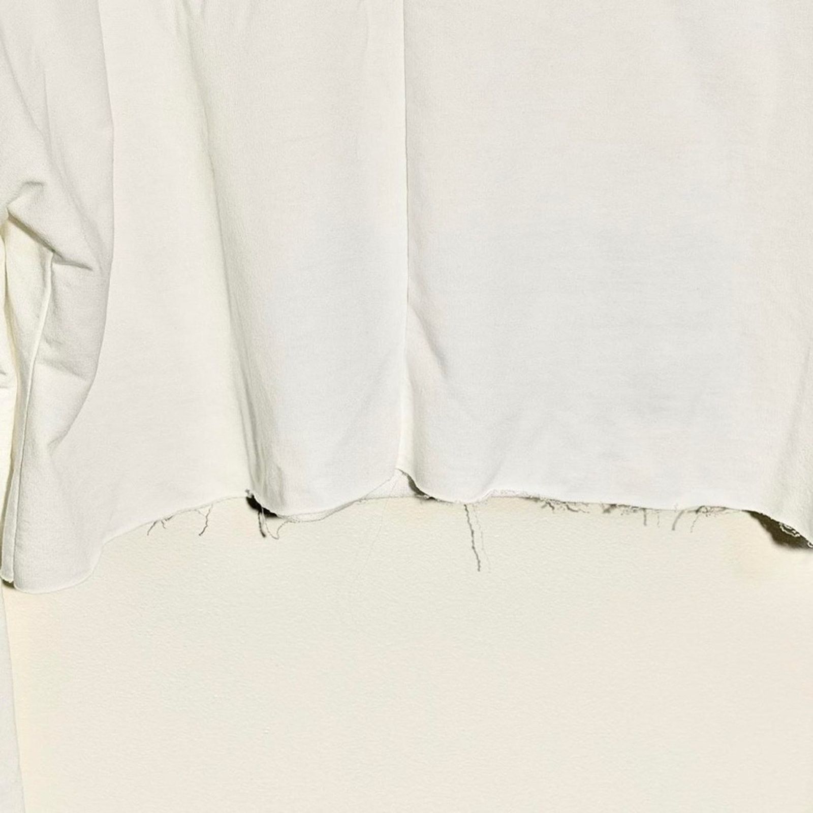 Other Vintage Wet Seal Cropped Sweatshirt Volkswagen b&w print Size M / US 6-8 / IT 42-44 - 8 Thumbnail