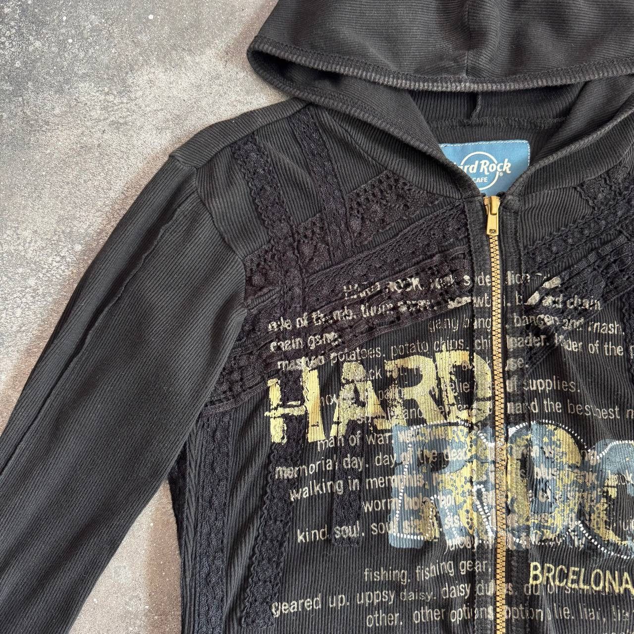 Hard Rock Cafe Hard Rock Cafe Vintage Gothic Zip Hoodie Size M / US 6-8 / IT 42-44 - 3 Thumbnail