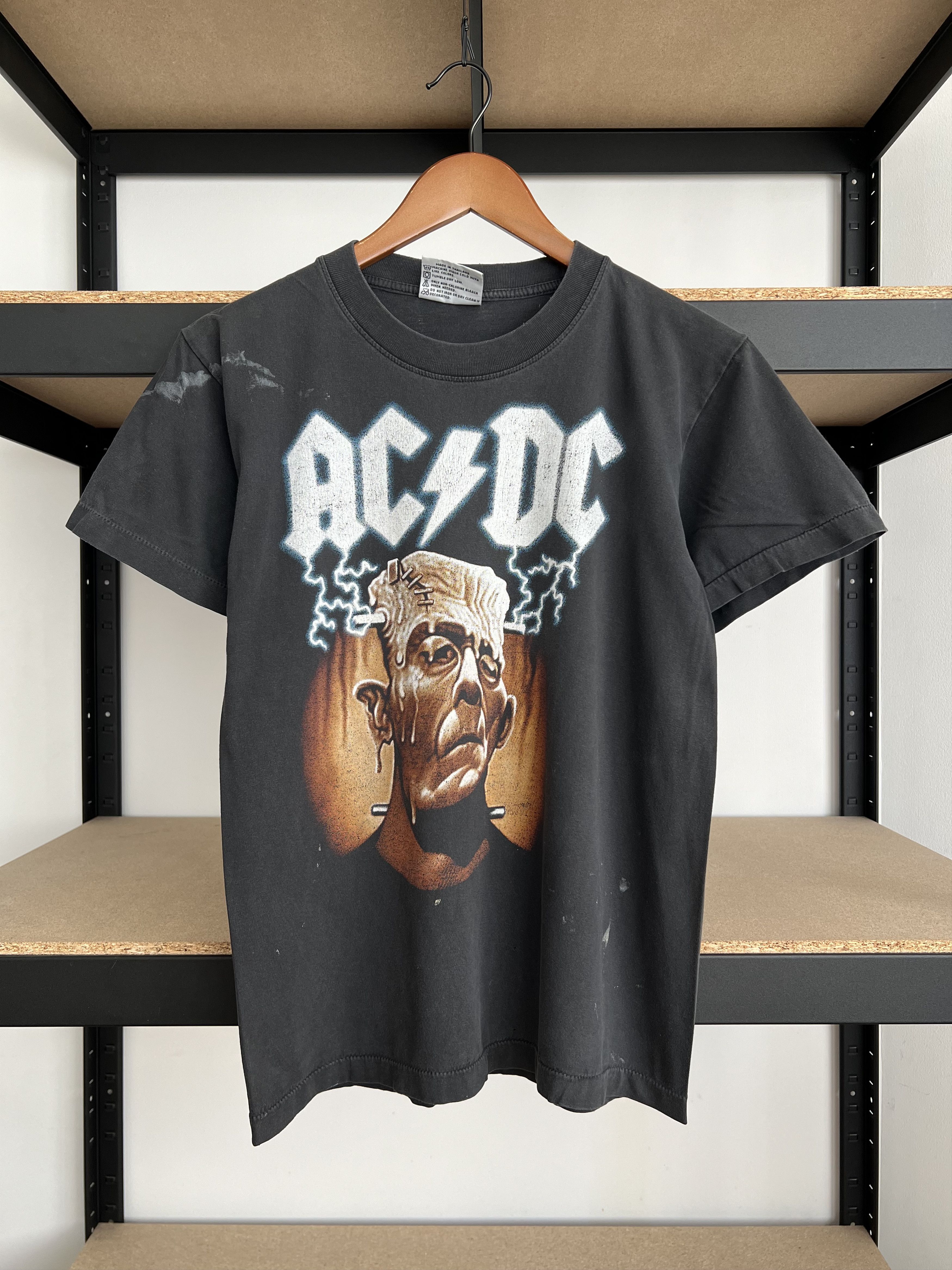 Band Tees Vintage 90s AC/DC Meltdown Frankenstein Lightning T-shirt Size US M / EU 48-50 / 2 - 1 Thumbnail