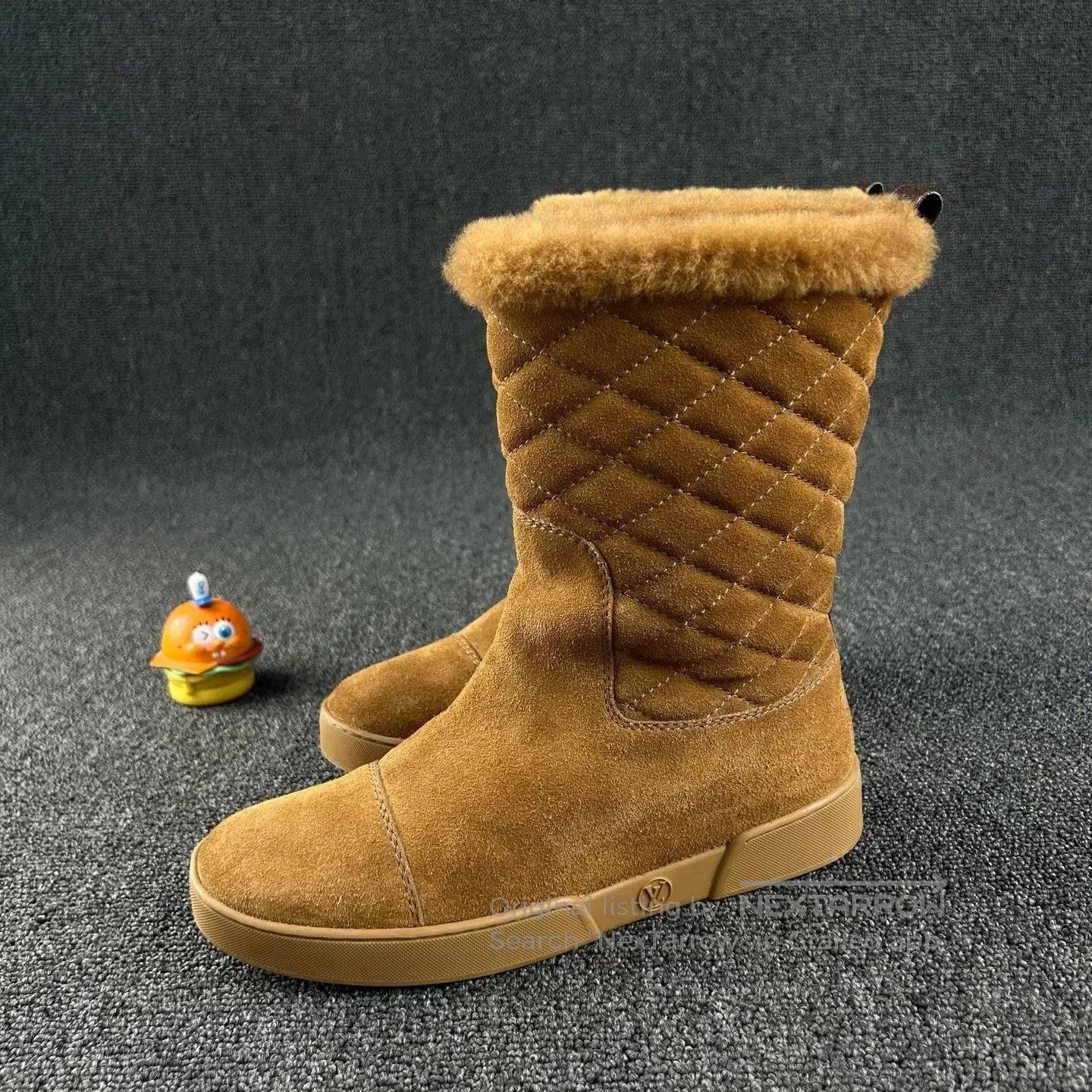 Louis Vuitton Louis Vuitton Suede Winter Boots for Women. Size US 6 / IT 36 - 1 Thumbnail
