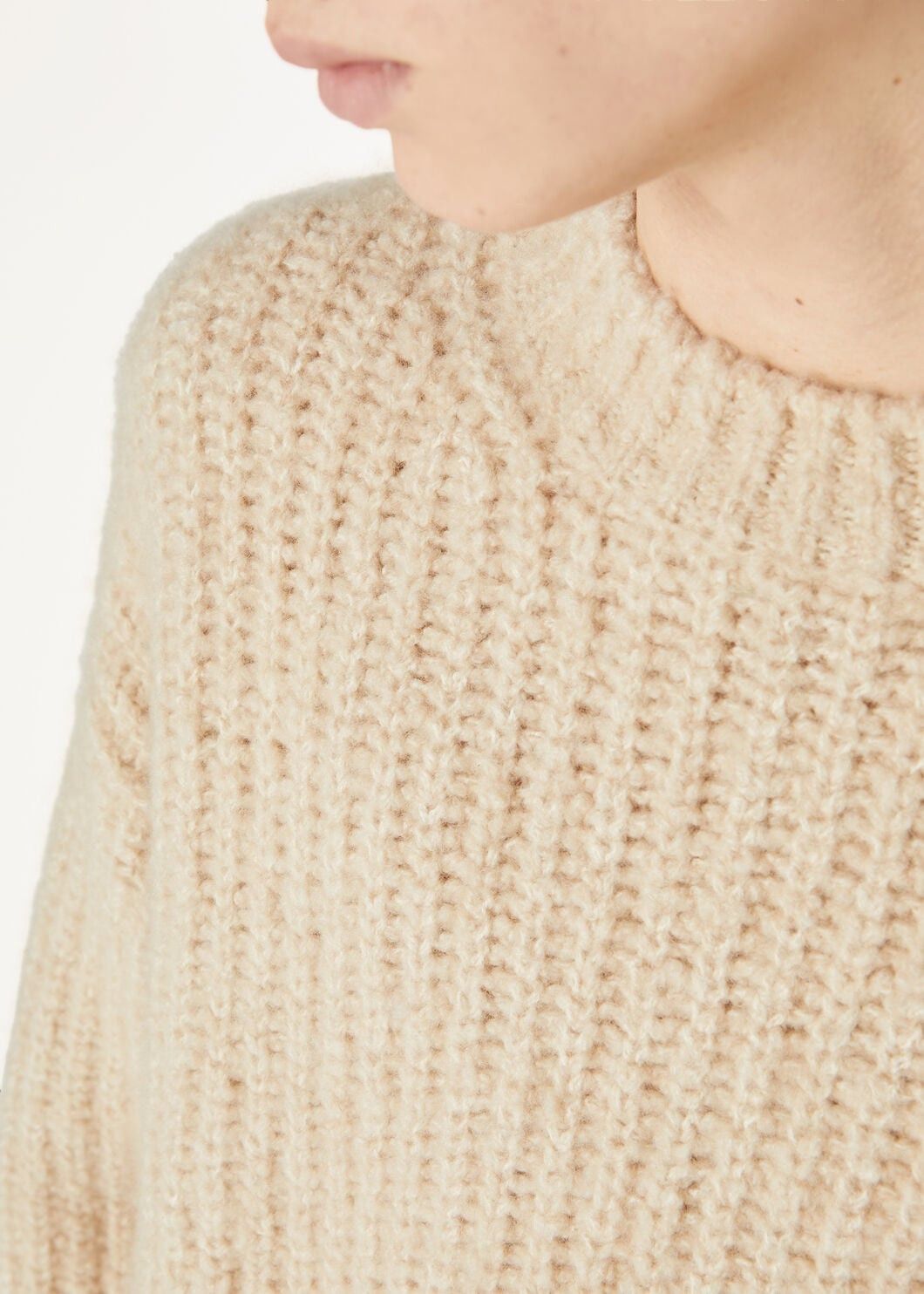 Loro Piana o1w1db10725 FAN5224 Cocooning Crewneck Sweater in Beige Size US S / EU 44-46 / 1 - 3 Thumbnail