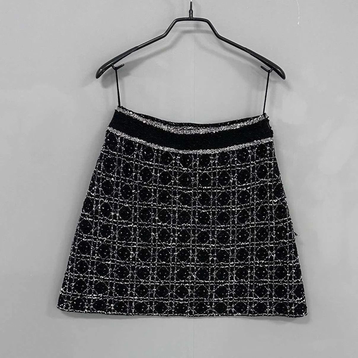 Dior Dior Black & White Tweed Vine Check Logo Mini Skirt 36 Size 26" / US 2 / IT 38 - 1 Thumbnail