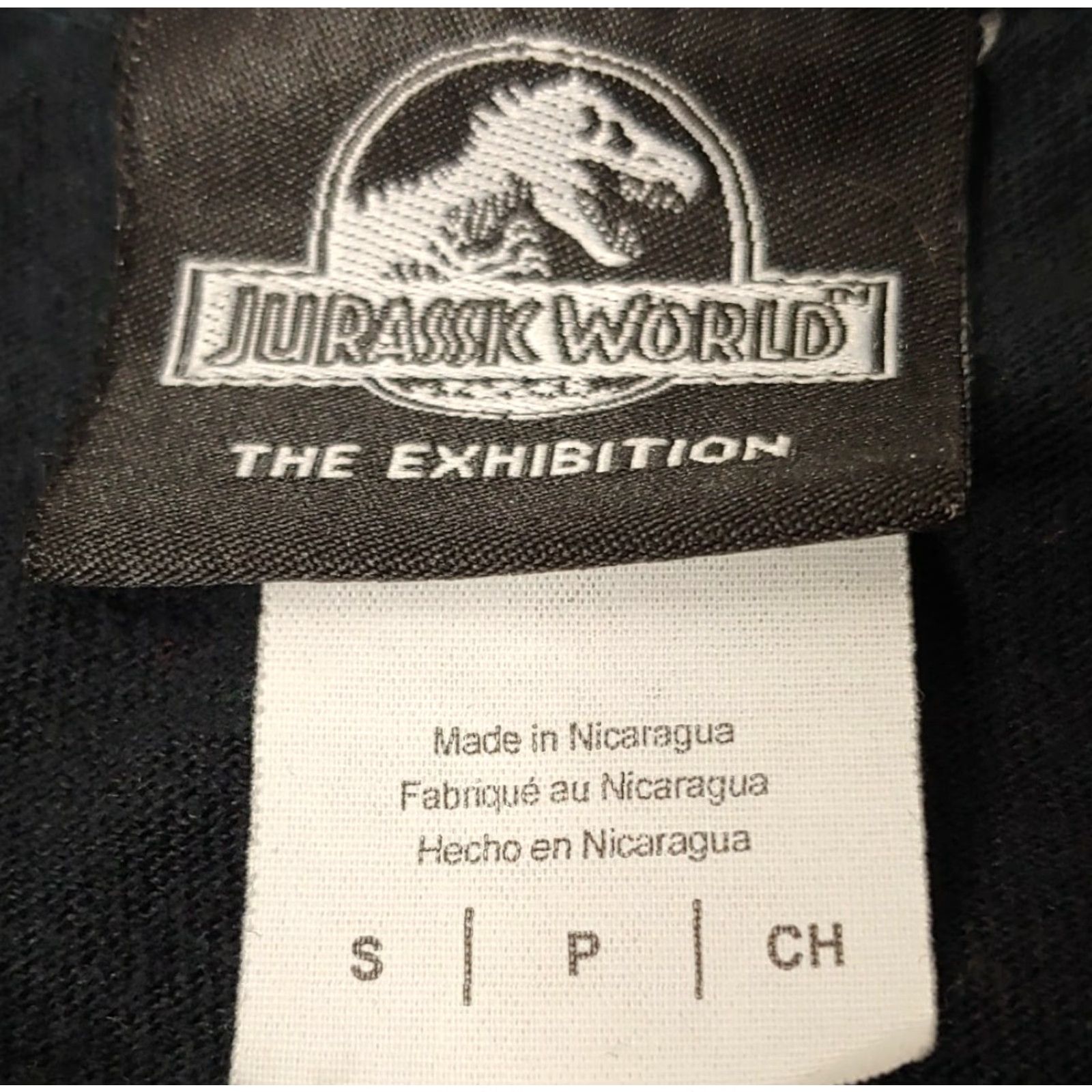 Vintage Jurassic World T-Shirt Women's Small Black Short Sleeve Dinosaurs Graphic Casual Size S / US 4 / IT 40 - 4 Thumbnail