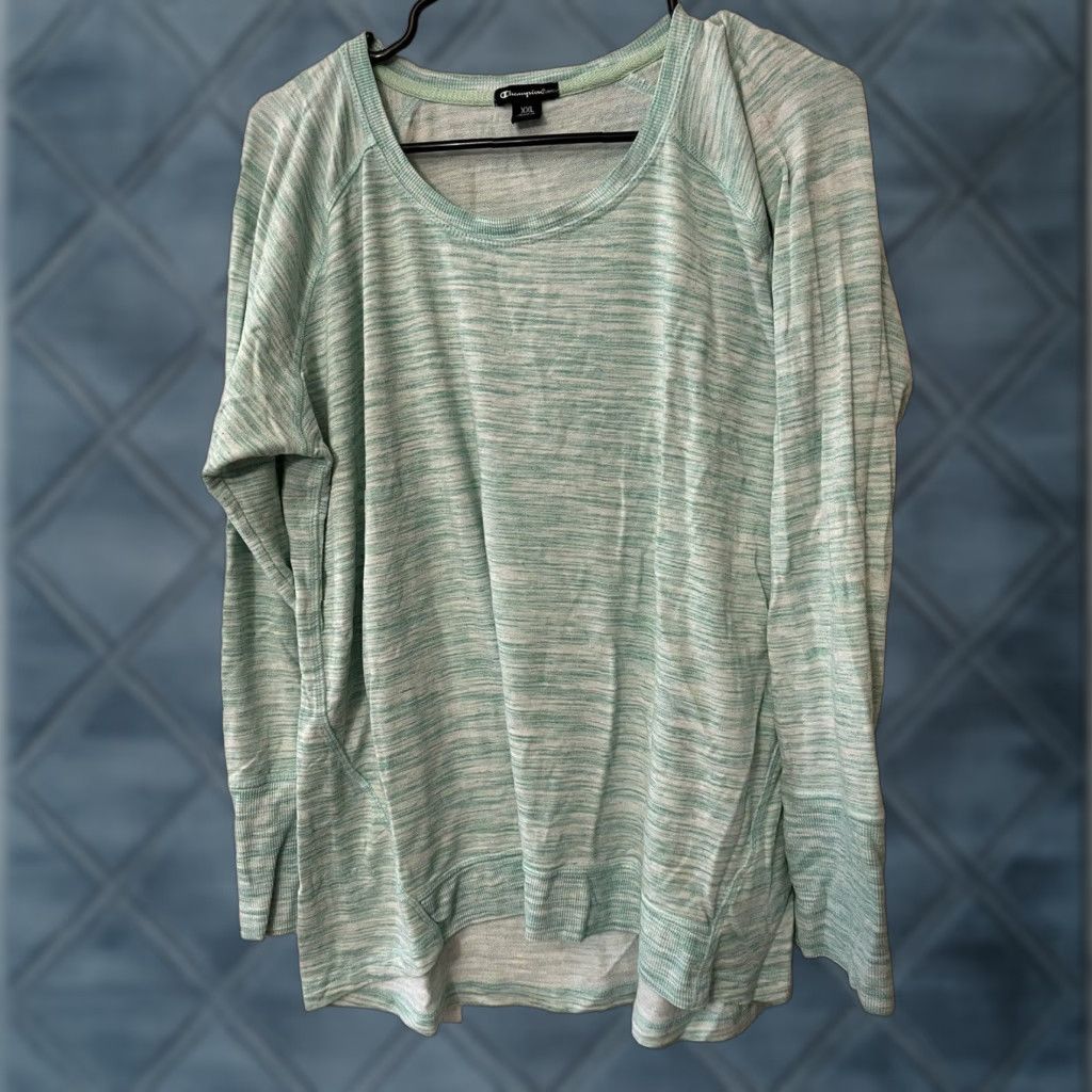 Champion Champion Women's Plus Size 2XL Pullover Sweatshirt Knit Green Long Sleeve Crew Neck Boat Neck Casual Workwear/Travel Size XXL / US 16-18 / IT 52-54 - 1 Thumbnail
