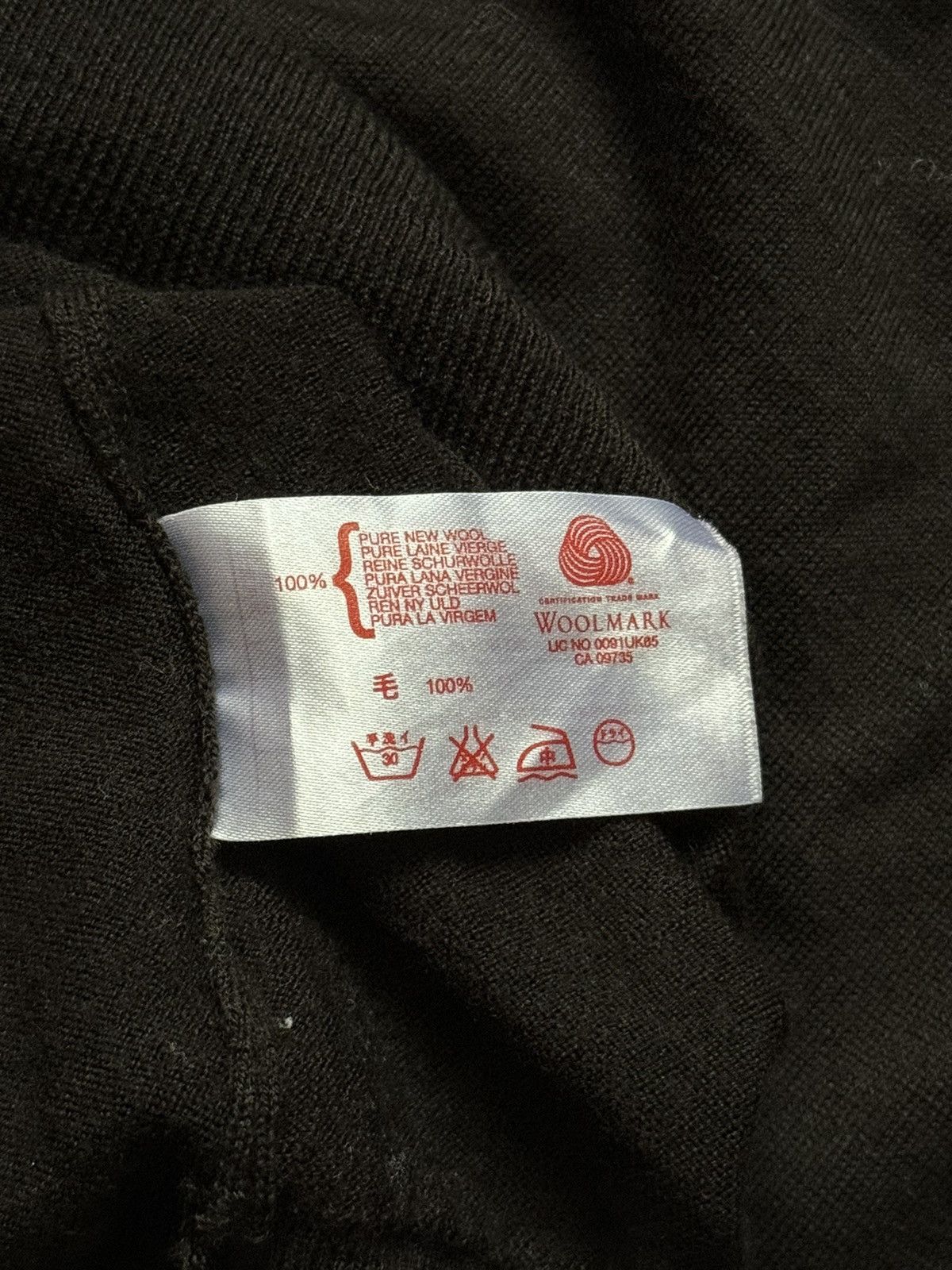 Designer × John Smedley John smedley L brown v-neck sweater jumper pullover knitwear Size US L / EU 52-54 / 3 - 10 Thumbnail