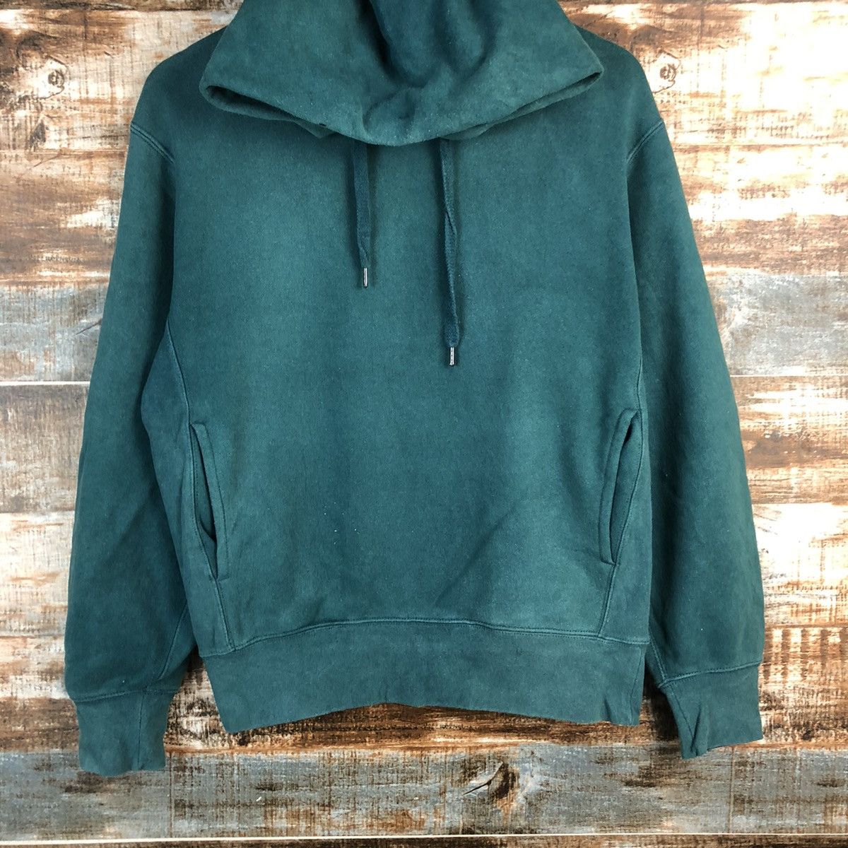 Japanese Brand Uniqlo japan vintage plain Green Hoodie sweatshirt #A2308 Size US S / EU 44-46 / 1 - 3 Thumbnail