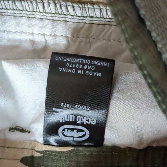 Ecko Unltd. Ecko green camo cargo shorts with belt size 34 Size US 34 / EU 50 - 4 Thumbnail