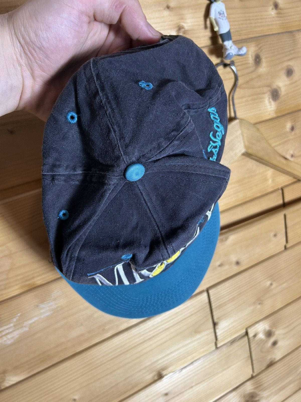 Mickey Mouse Vintage 90s Mickey Mouse faded cap Size 30 - 5 Thumbnail