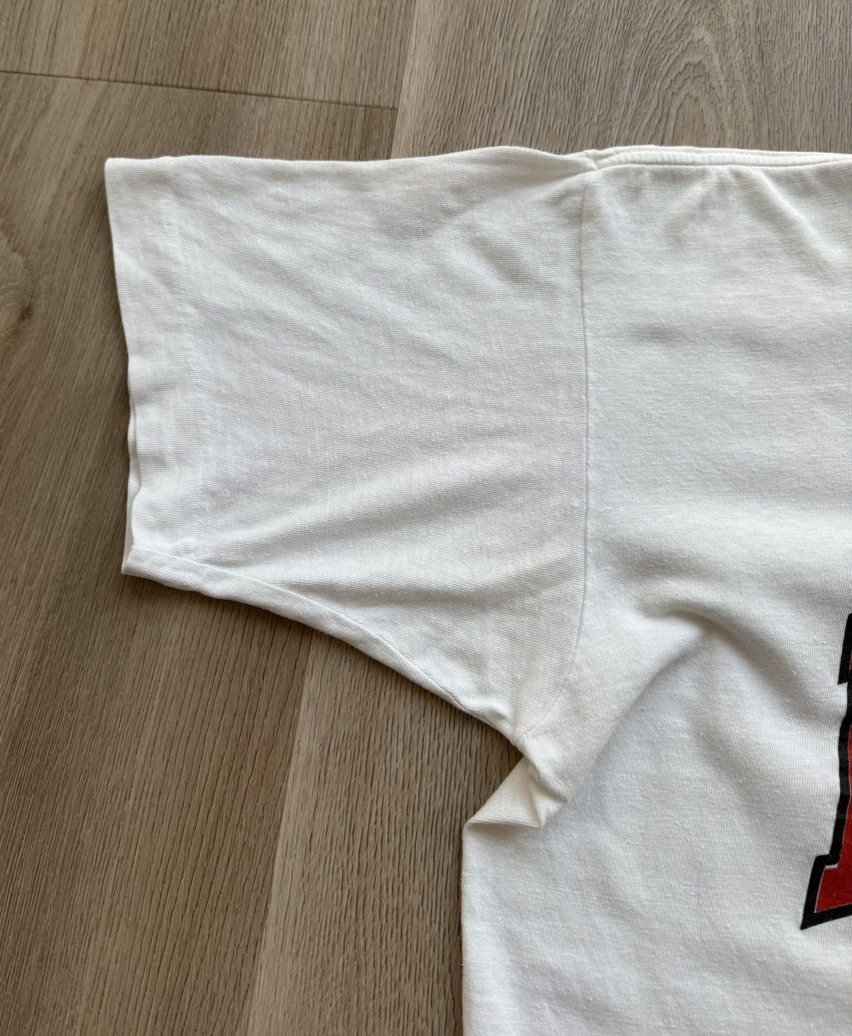 NBA Vintage 90s Nba Chicago Bulls Champs Basketball T-Shirt Size US M / EU 48-50 / 2 - 2 Thumbnail