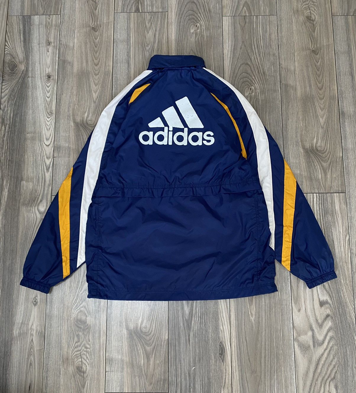 Adidas Vintage Adidas F.C. Real Madrid Blue Jacket Size M Size US M / EU 48-50 / 2 - 13 Thumbnail