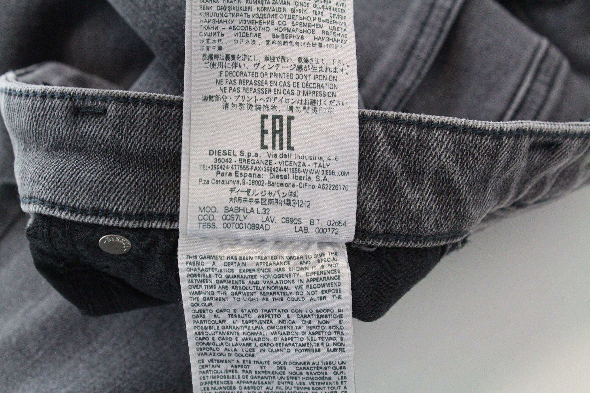 Diesel BABHILA 0890S W26/L32 Grey Stretch Jeans 70528 Size 26" / US 2 / IT 38 - 9 Thumbnail