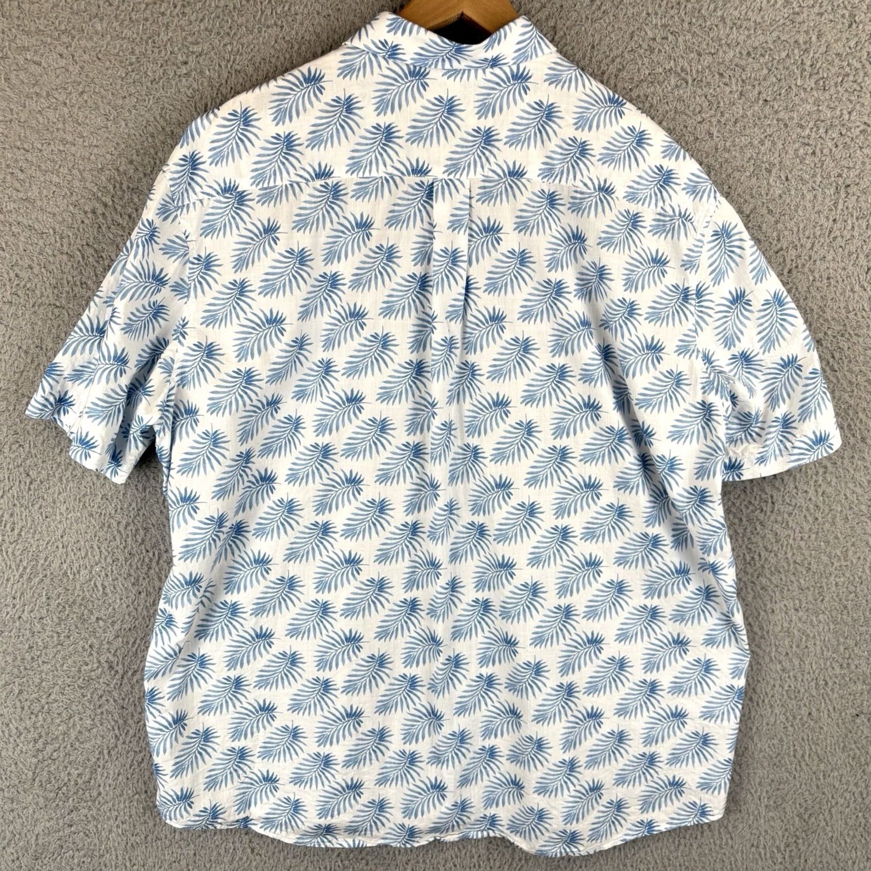 johnnie-O johnnie-O Shirt Mens XL Lincoln White Blue Hawaiian Floral Short Sleeve Button-Up Size US XL / EU 56 / 4 - 5 Thumbnail