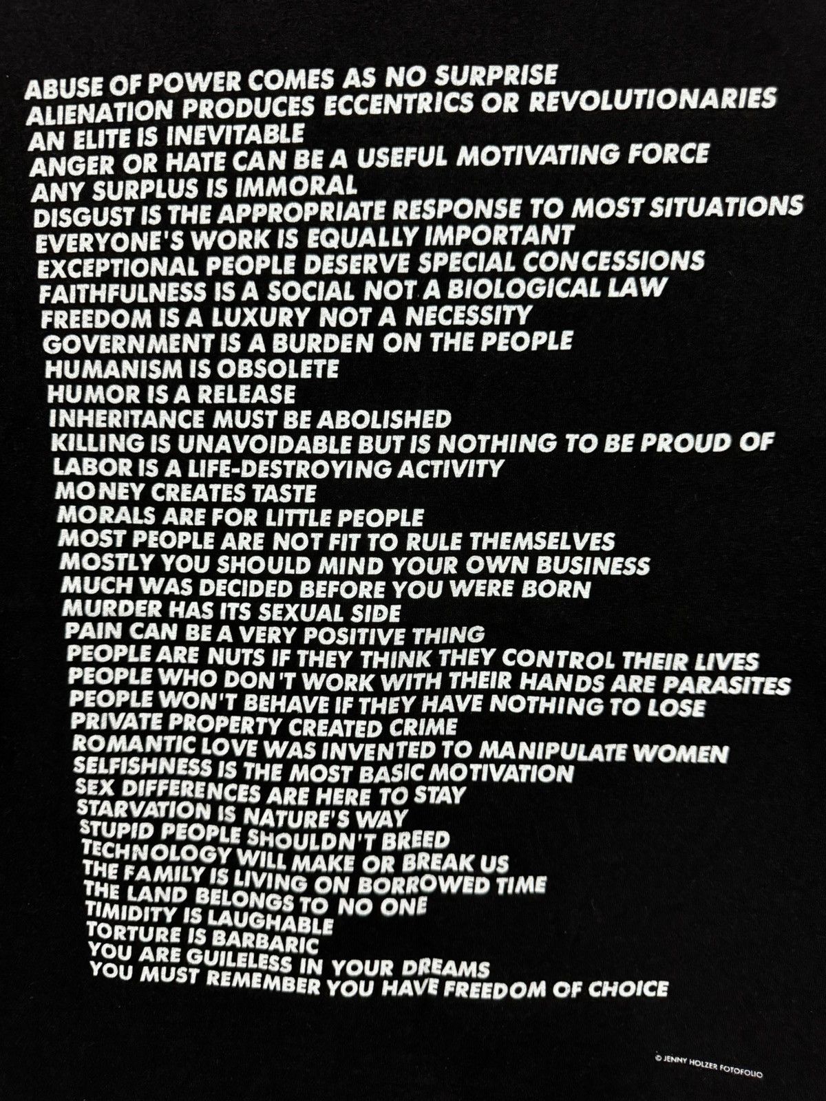 トップス 90s Jenny Holzer T Fotofolio EARLY 90S JENNY HOLZER T-SHIRT – JERKS™