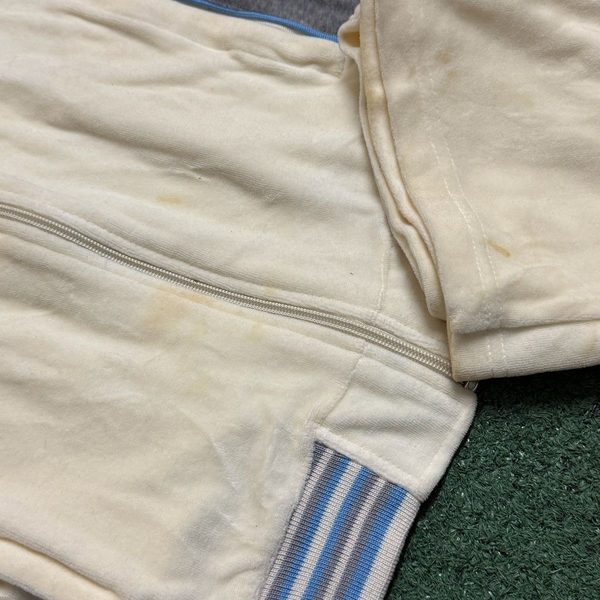 Enyce Vintage Y2K Lady Enyce Baggy Suede Sweatsuit Tracksuit 90s Size L / US 10 / IT 46 - 9 Thumbnail