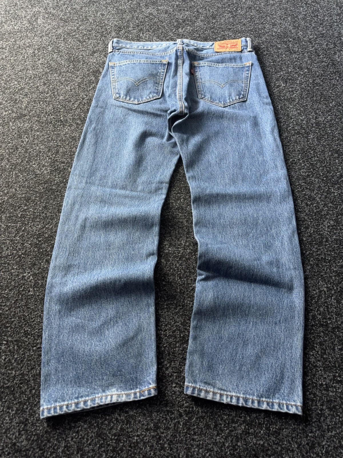 Levi's × Vintage Vintage 00s 505 Levi’s Zip Fly Denim Jeans Size US 34 / EU 50 - 8 Thumbnail