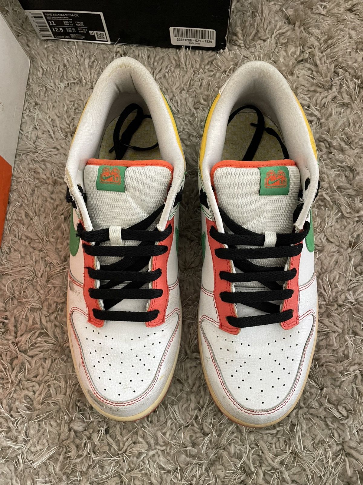 Nike SB Nike Dunk Low 6.0 White Rasta Size US 11 / EU 44 - 5 Thumbnail