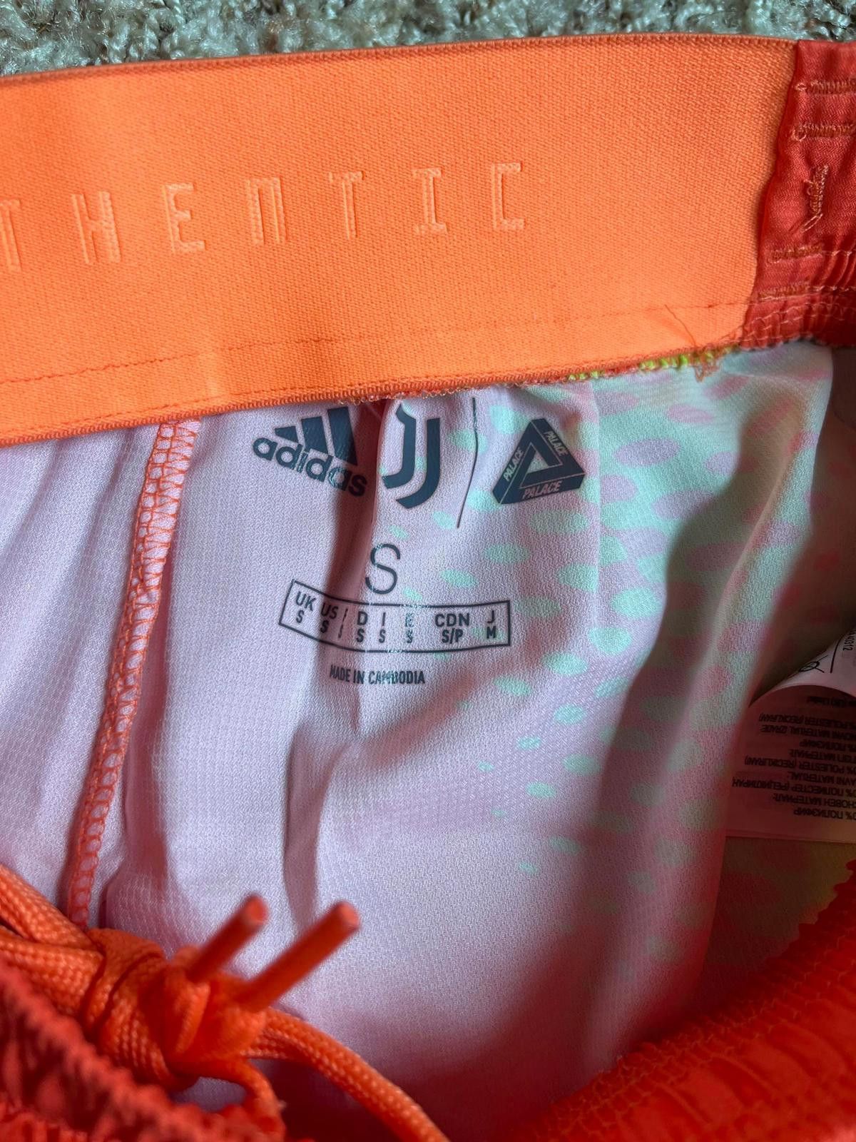Adidas Palace Adidas Palace Juventus Fourth Goalkeeper Short Orange Size US 30 / EU 46 - 6 Thumbnail