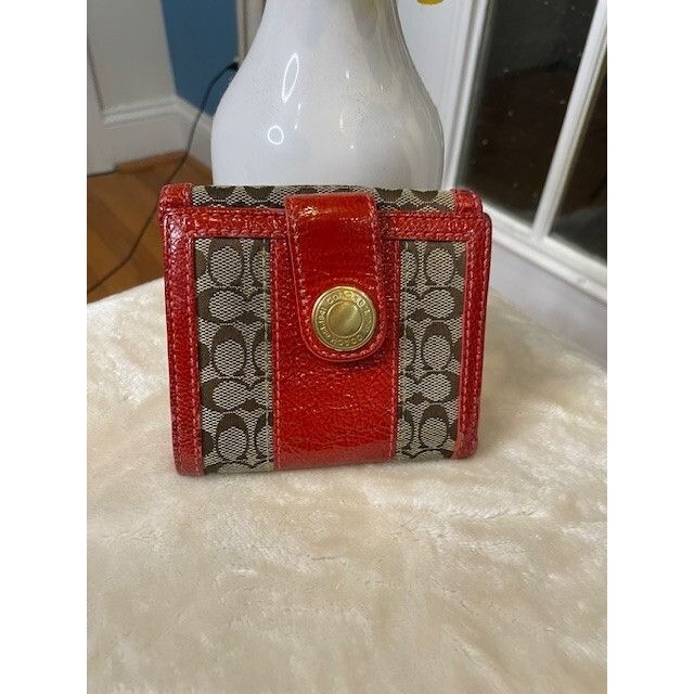 Coach Vintage Coach Signature Trim Zip Wallet Red Leather and Sign Size ONE SIZE - 1 Thumbnail
