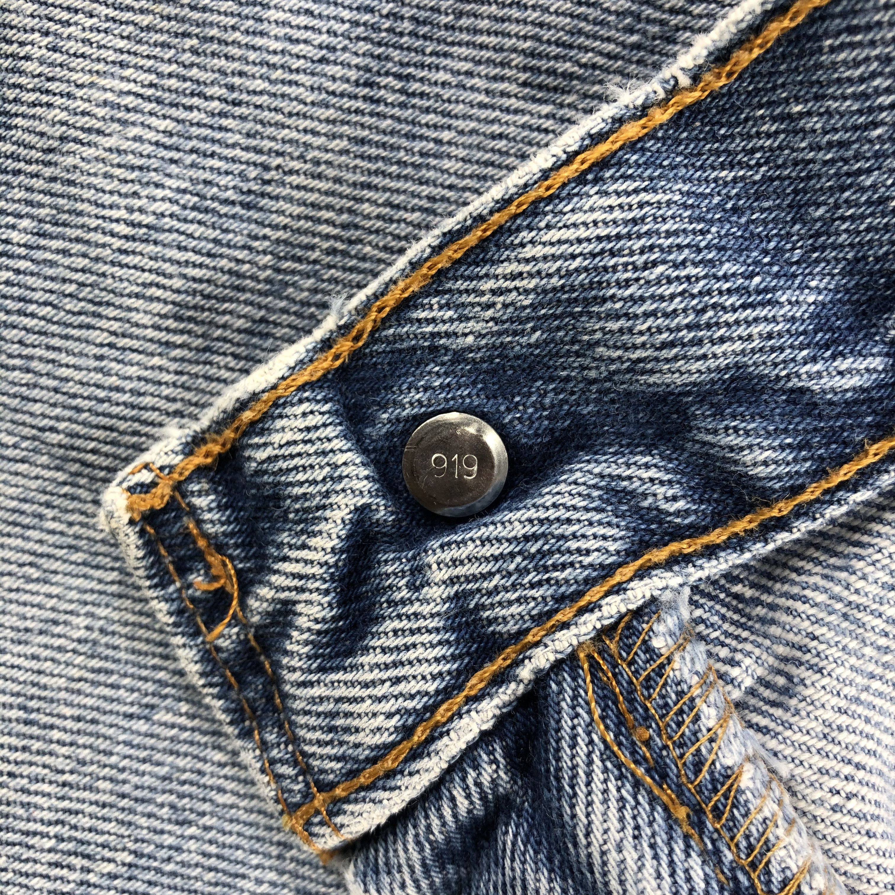 Levi's × Vintage Vintage Light Wash Levis 550 Jeans-JM3002 Size US 35 - 16 Thumbnail