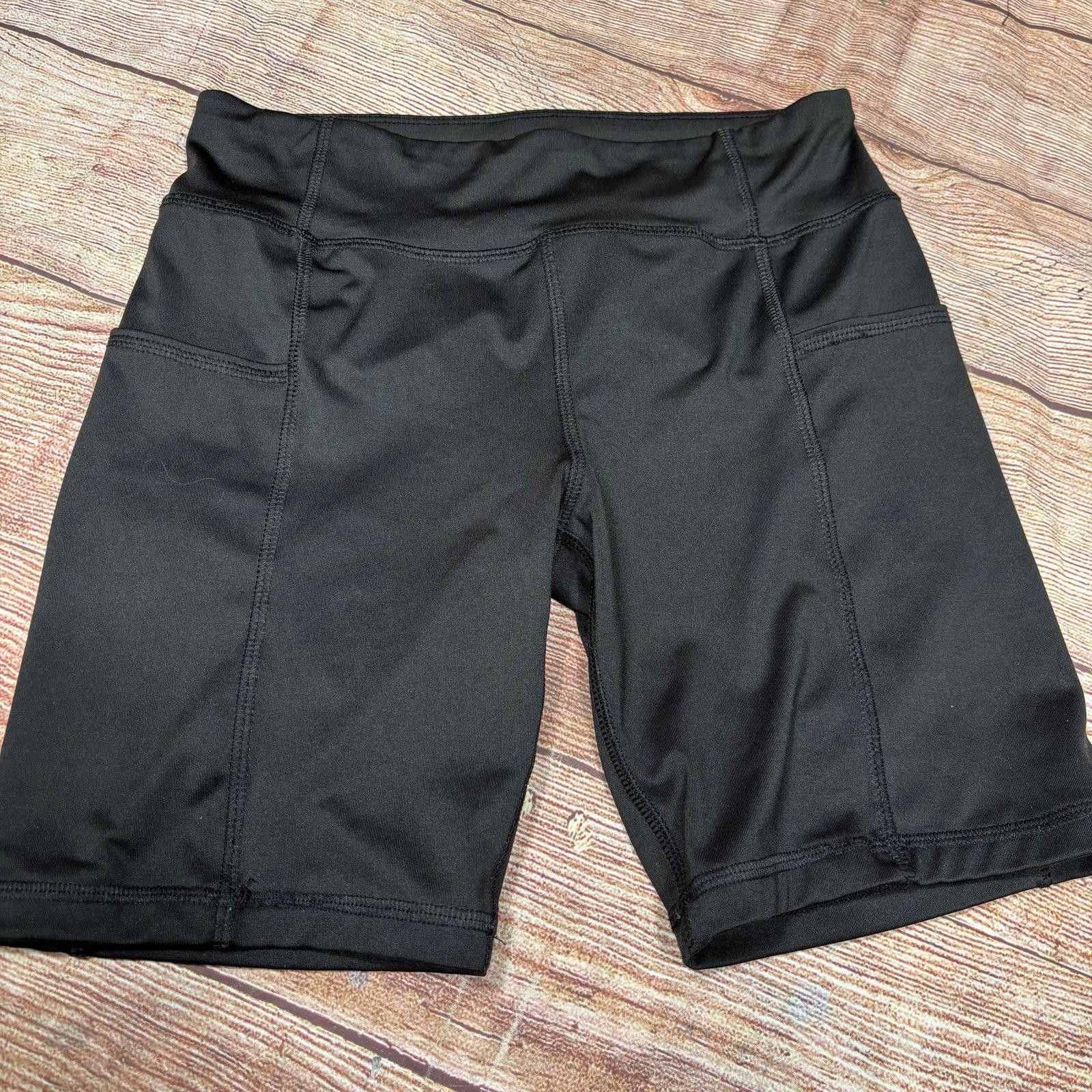 Athletic Works Athletic Works Black Active Shorts Size 10/12 Size 24" / US 00 / IT 34 - 1 Thumbnail