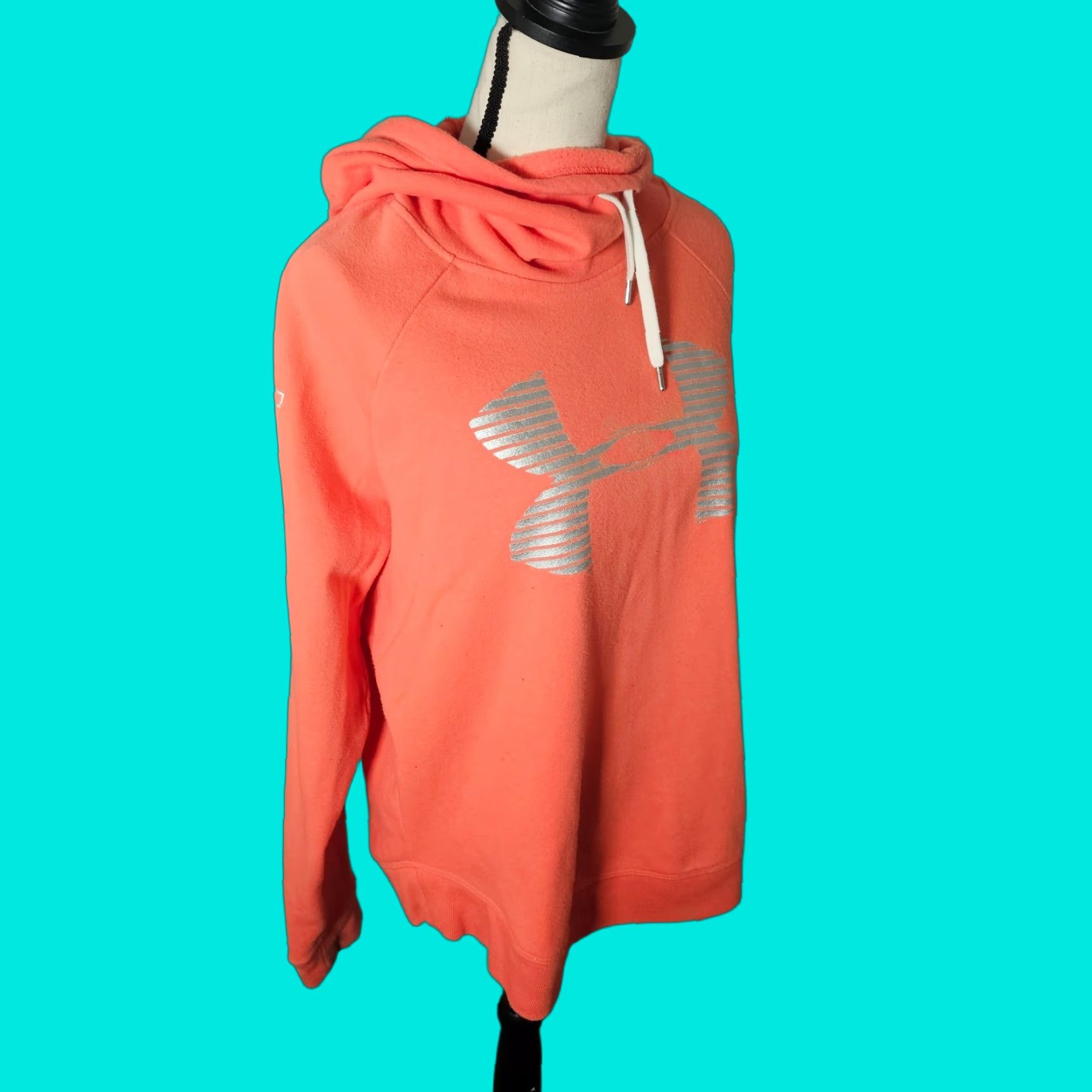Under Armour Under Armour Sweatshirt Womens XL Pink Hooded Funnel Neck Long Sleeve Arm Logo Size XL / US 12-14 / IT 48-50 - 1 Thumbnail