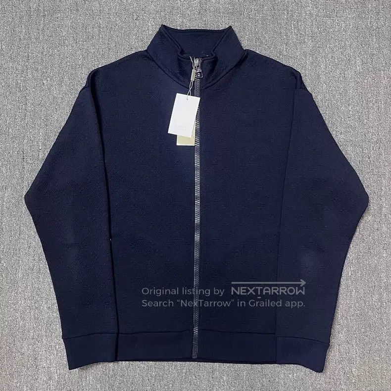 Louis Vuitton Louis Vuitton Navy Blue Embossed Full Zip Jacket Size US XL / EU 56 / 4 - 1 Thumbnail