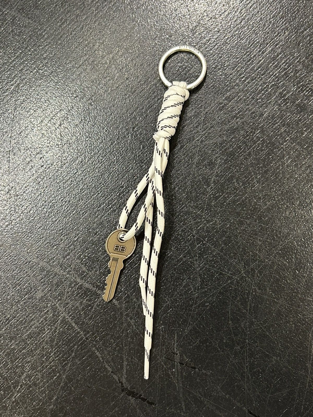 Balenciaga Balenciaga Loop Key Chain Size ONE SIZE - 2 Thumbnail