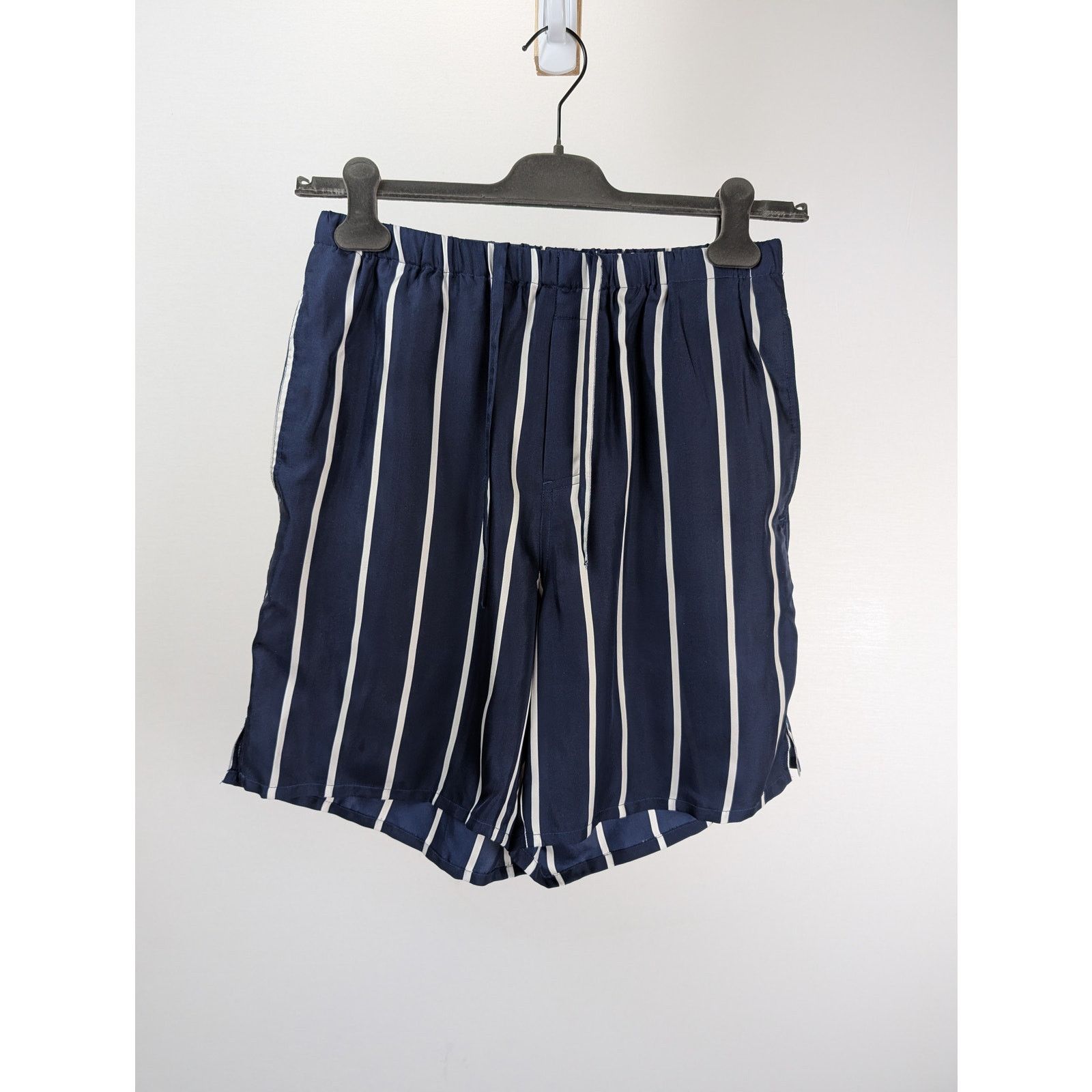 AMI o1rshd1 CC20 Stripped Shorts in Blue/White Size US 32 / EU 48 - 2 Thumbnail