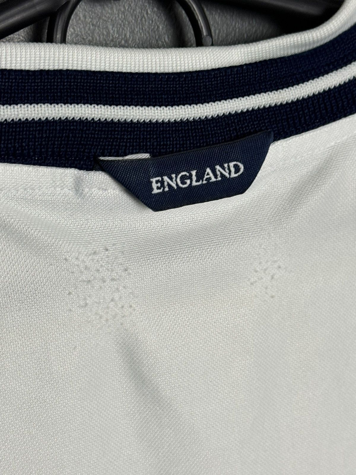 Umbro England National Team 99/01 Home Football Jersey T-Shirt Size US L / EU 52-54 / 3 - 4 Thumbnail