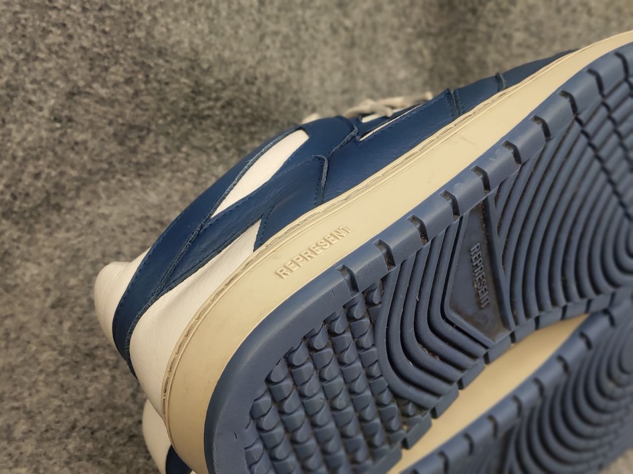 Represent Clo. Represent Reptor Low top White Blue Logo Leather Sneakers Size US 8 / EU 41 - 18 Thumbnail