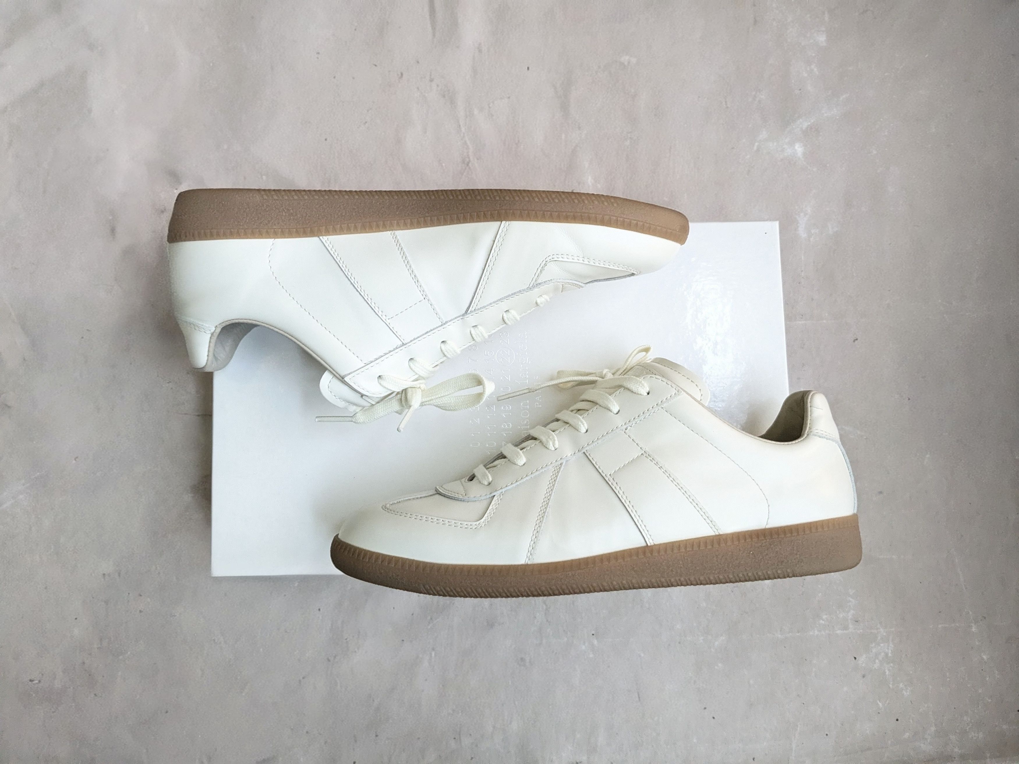 Maison Margiela Maison Margiela Replica GAT Cream White 8 41 Low Tops Gum Size US 8 / EU 41 - 1 Thumbnail