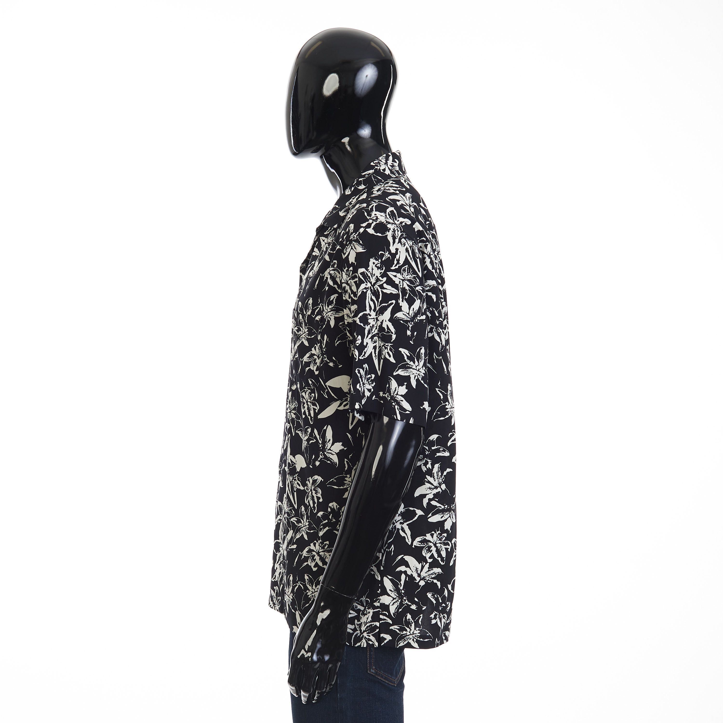 Celine Loose Hawaiian Shirt - Large Lily Flower Print Viscose Size US M / EU 48-50 / 2 - 3 Thumbnail