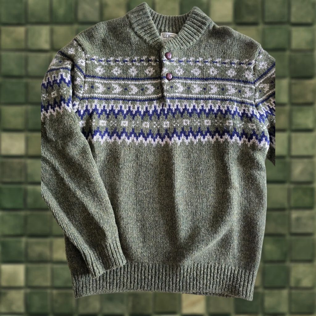 Vintage VINTAGE Y2K LL Bean Wool Sweater Faire Isle Henley Mens Medium Green Lambswool 90s Mens Size US M / EU 48-50 / 2 - 1 Thumbnail