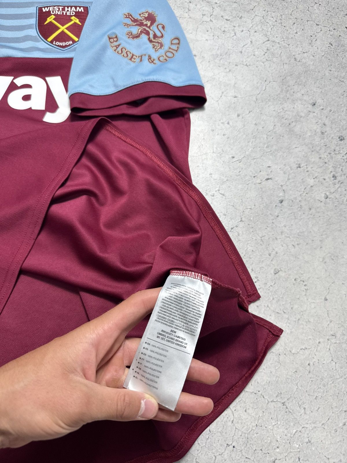 Umbro Umbro FC West Ham United 2019/2020 Soccer Jersey Size US XL / EU 56 / 4 - 7 Thumbnail