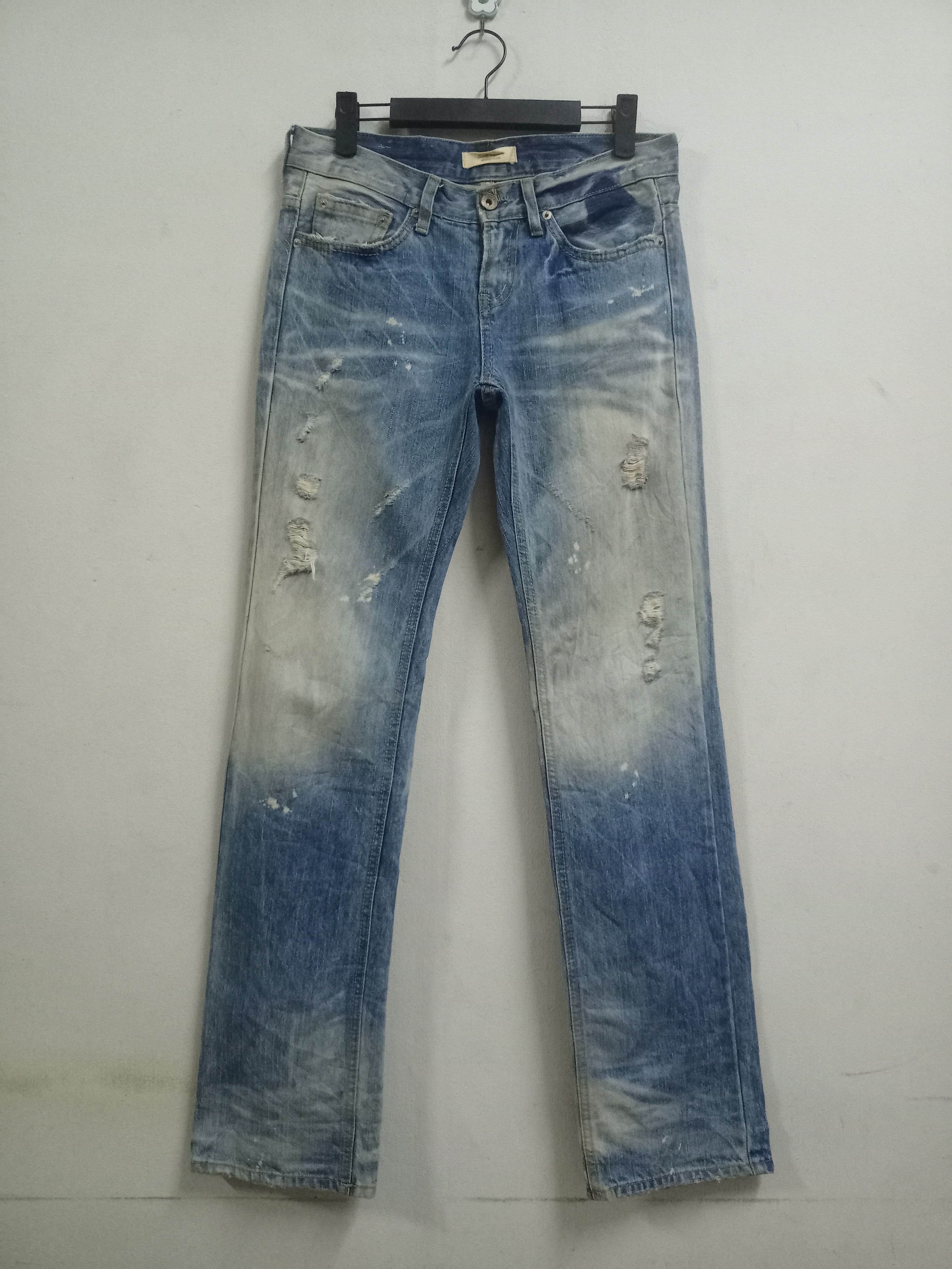 Japanese Brand Vintage Japanese Brand Acid Wash Style Loose Jeans Size US 30 / EU 46 - 1 Thumbnail