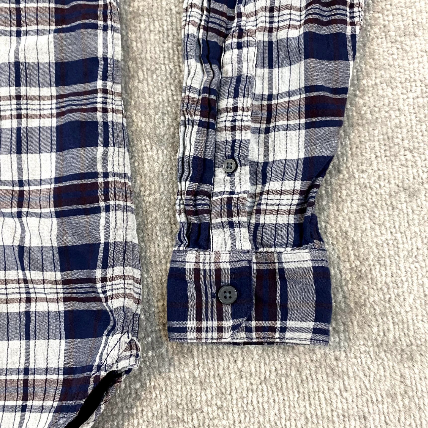 Vince VINCE Shirt Mens Medium Red White Blue Plaid Button Up Dress Casual Collared L/S Size US M / EU 48-50 / 2 - 6 Thumbnail