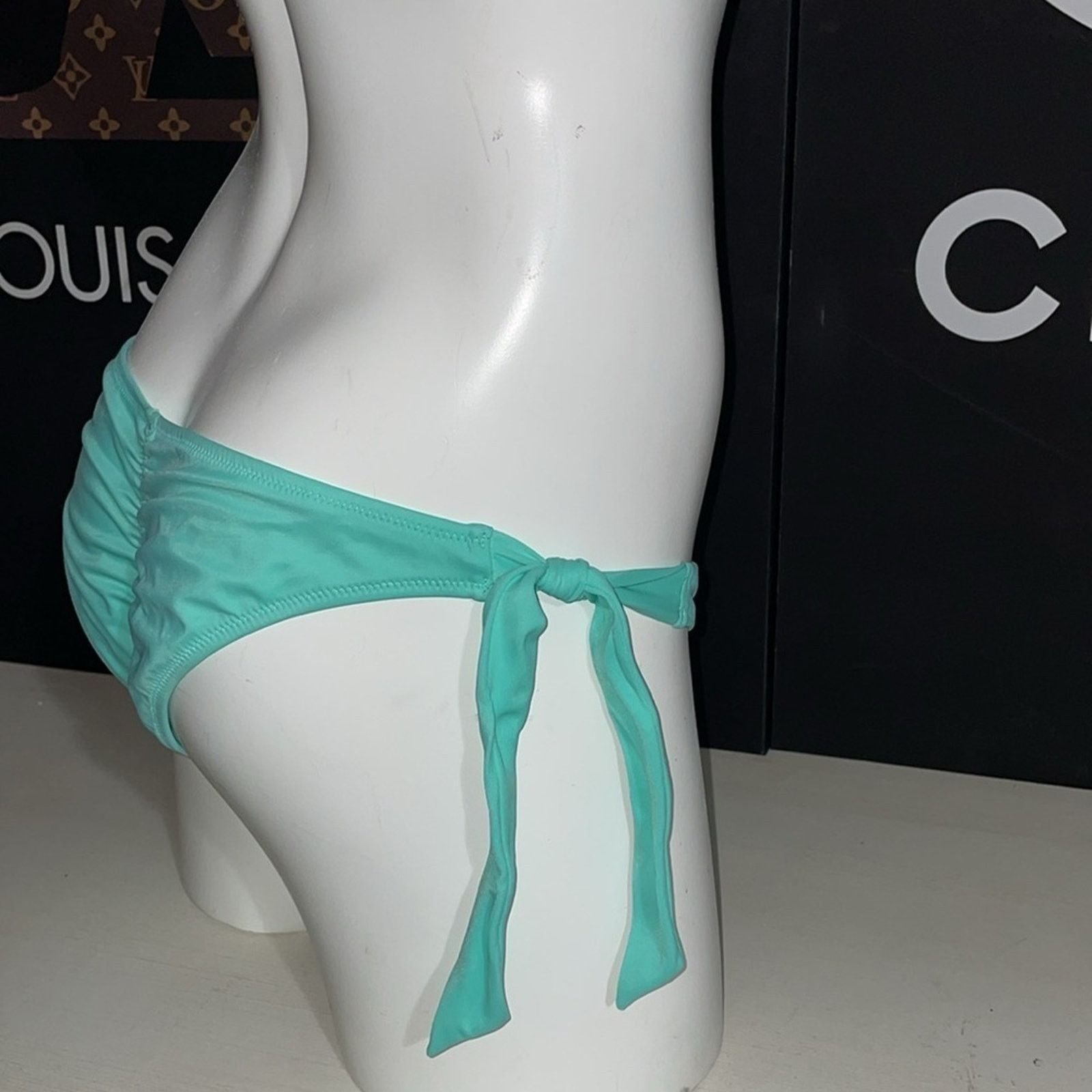 Victoria's Secret Victoria’s Secret Bikini bottom side tie itsy/la culotte de Size ONE SIZE - 7 Thumbnail