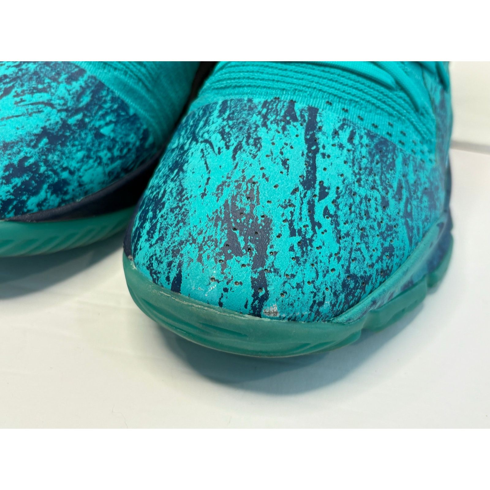 Under Armour Under Armour 3021707-302 Steph Curry 4 Sample Sneakers s15 Size US 15 / EU 48 - 9 Thumbnail