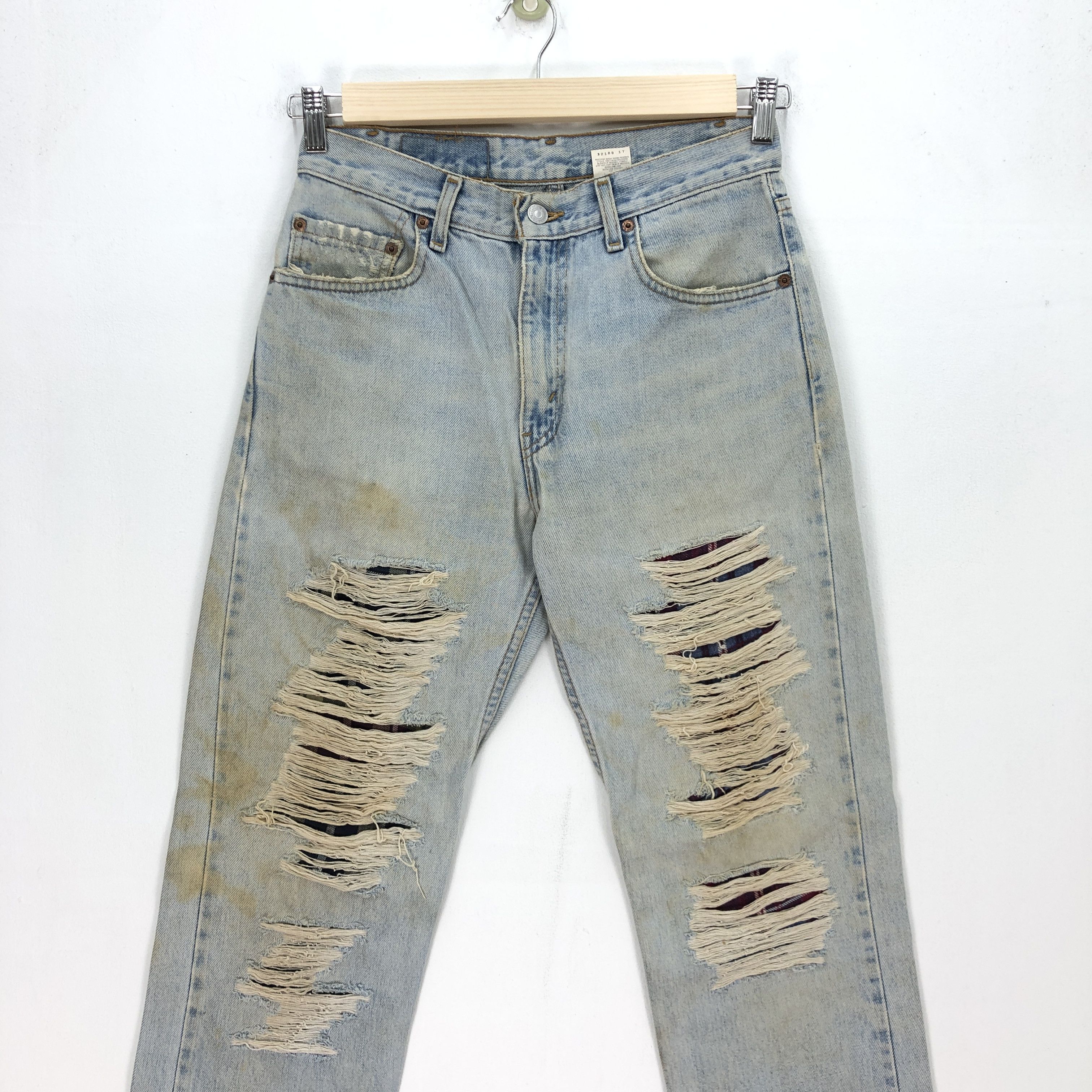 Levi's Vintage Lev's 505 Jeans Dirty Levi's Distressed Denim - . Size 28" / US 6 / IT 42 - 4 Thumbnail