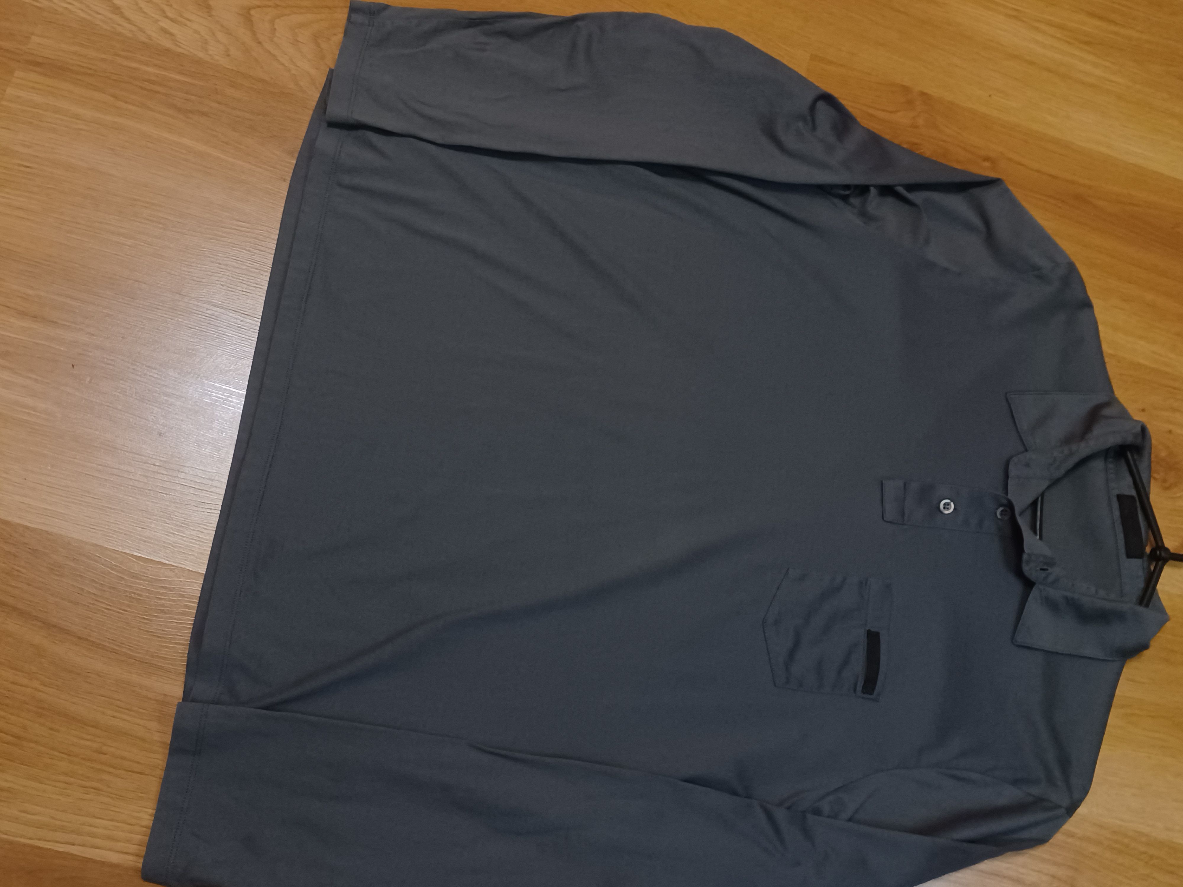 Prada Prada XL Long-sleeve Polo Shirt Logo Gray Size US XL / EU 56 / 4 - 9 Thumbnail