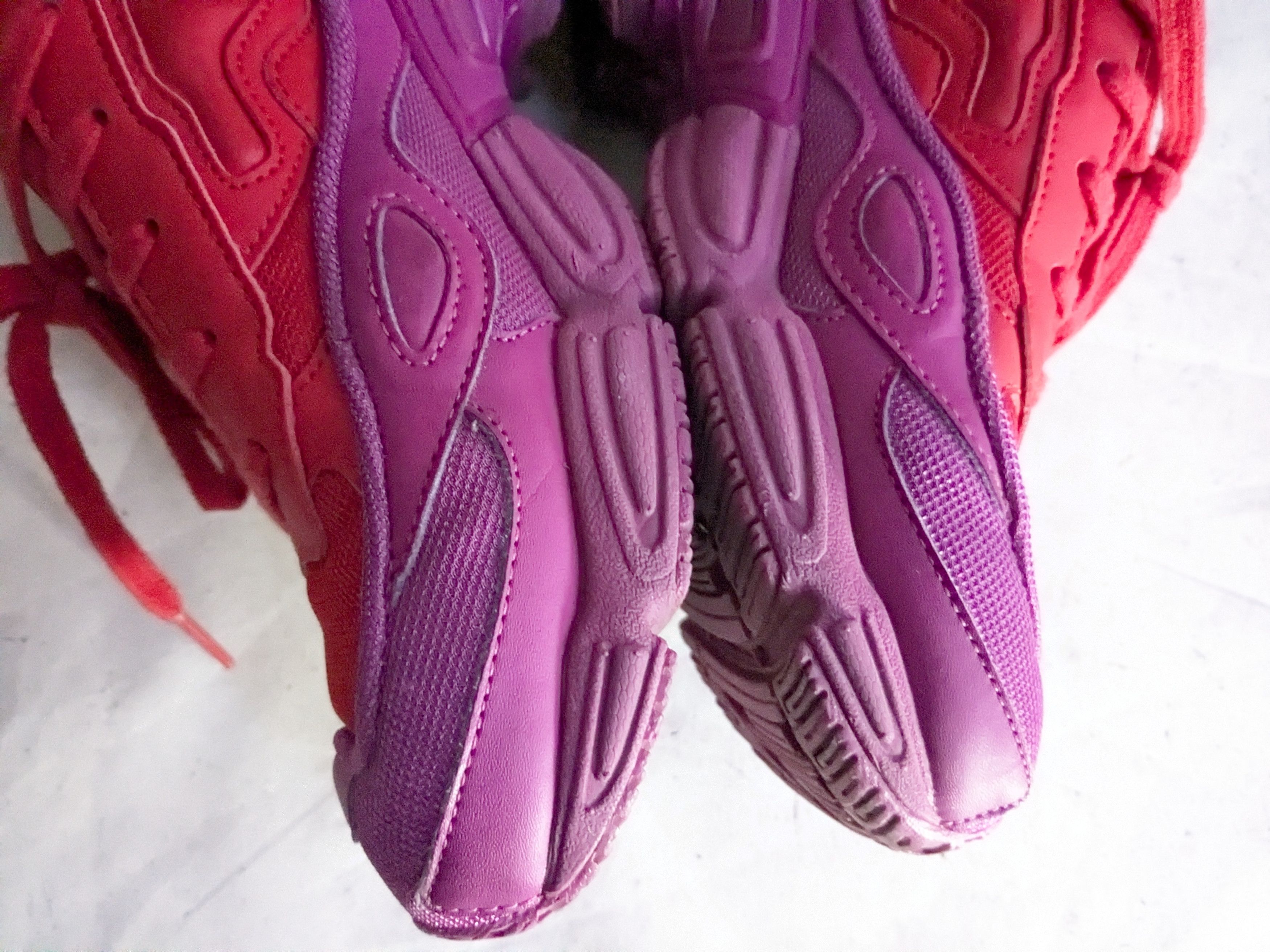 Adidas × Raf Simons Adidas x Raf Simons Ozweego 2 Glory Red Purple 8.5 F34265 Size US 8.5 / EU 41-42 - 7 Thumbnail