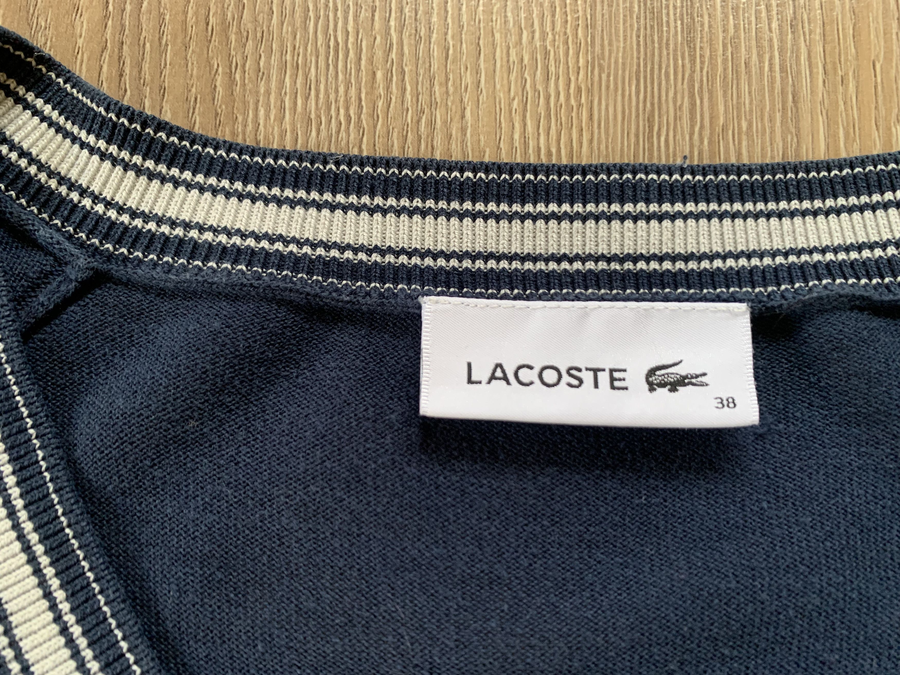 Lacoste Unisex Lacoste Vintage Cotton V Neck Sweater Size US S / EU 44-46 / 1 - 7 Thumbnail
