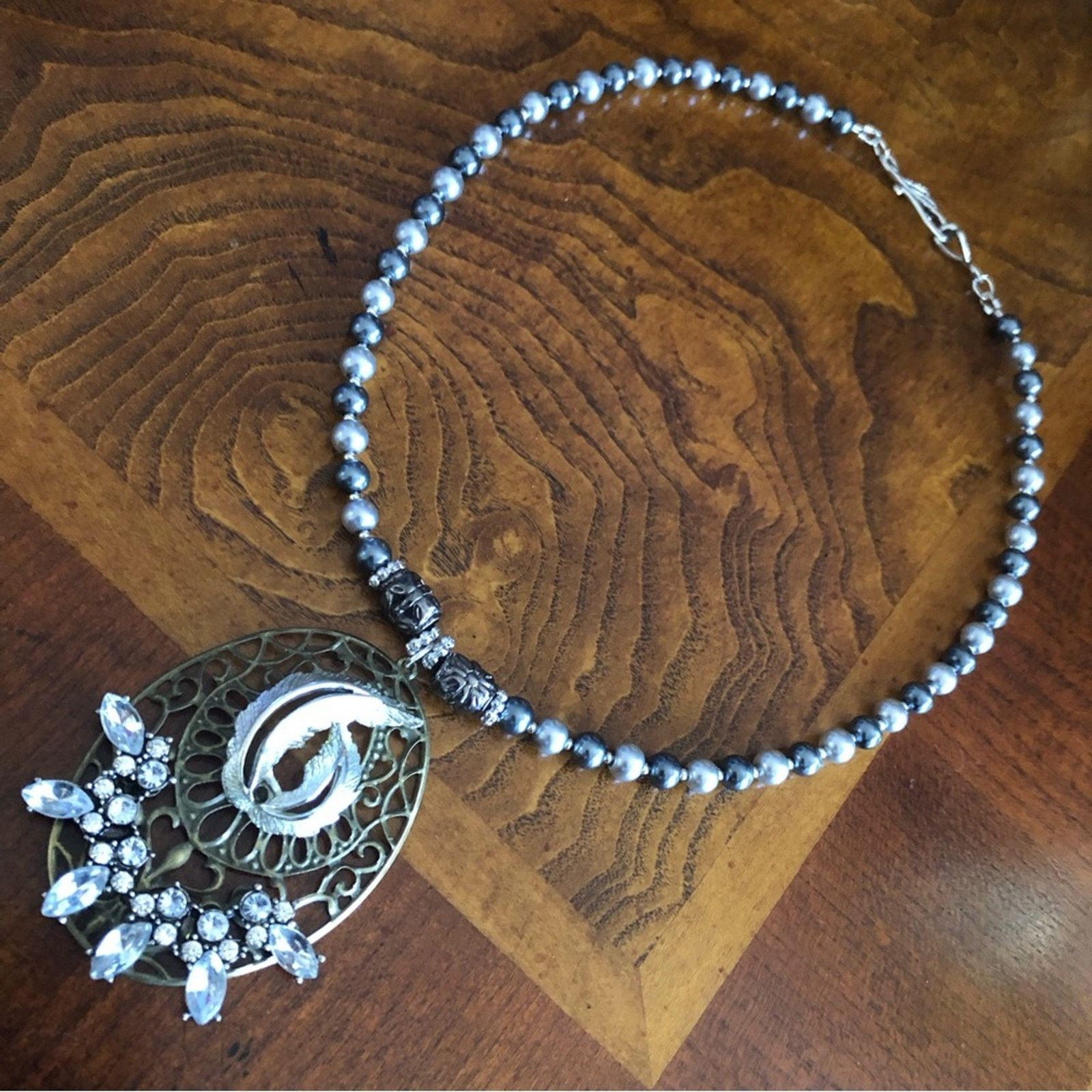Handmade Handcrafted repurpose filigree stone pendant Pearl necklace Size ONE SIZE - 11 Thumbnail