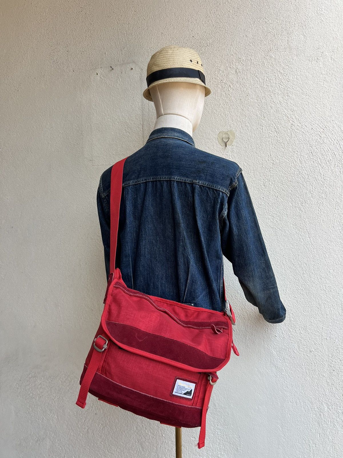 Leather Vintage Masterpiece Japan Nylon Leather Messenger Bag Size ONE SIZE - 3 Thumbnail