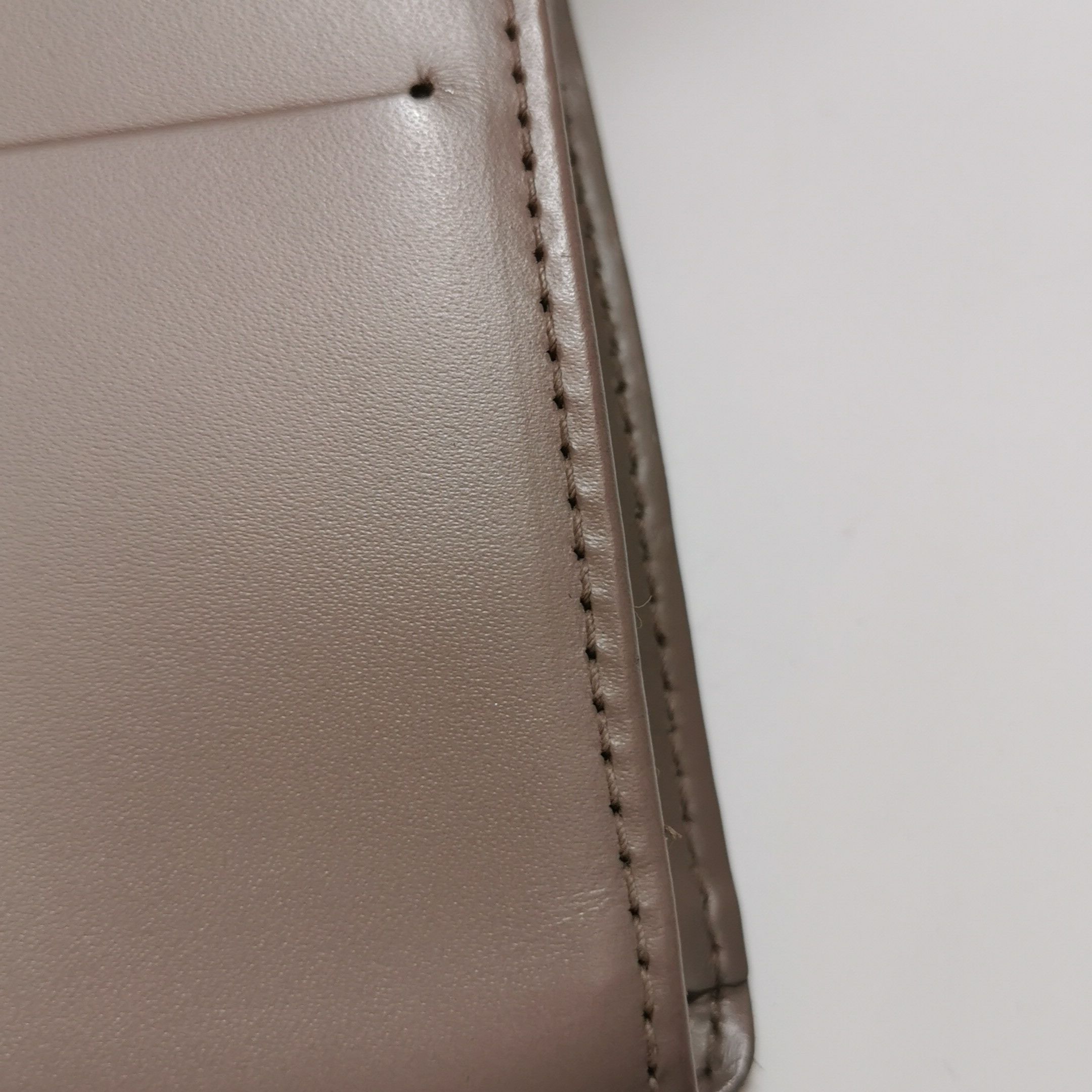 Louis Vuitton Louis Vuitton (LV) Onfleur cowhide solid color water ripple Size ONE SIZE - 8 Thumbnail