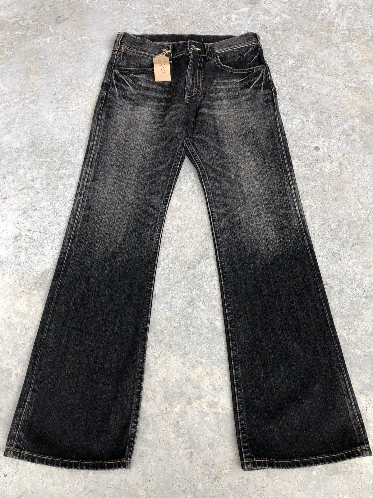 Wrangler Wrangler Flared Jeans Distressed Distressed Jeans Size US 33 - 1 Thumbnail