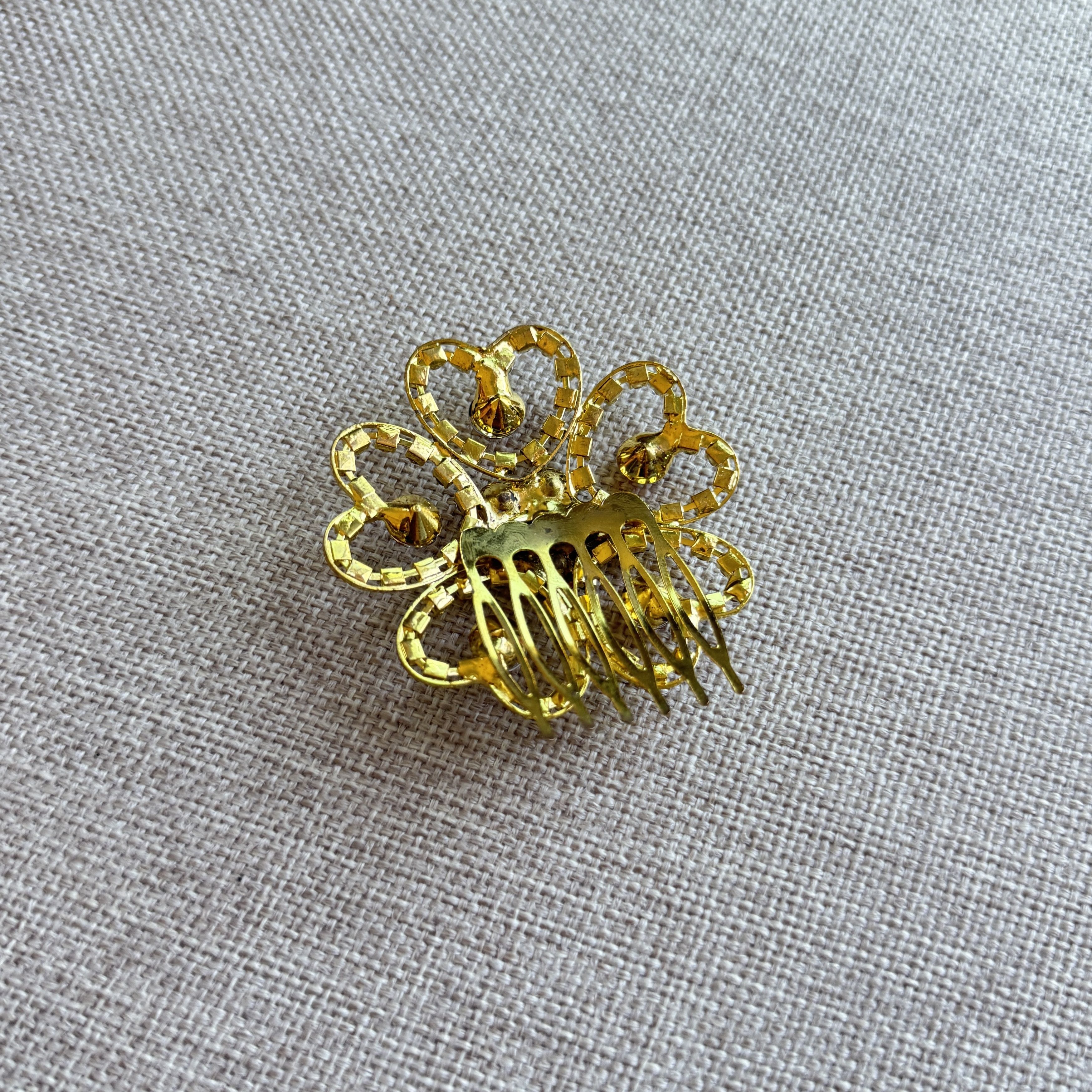 Other Gold Red Rhinestone Flower Hair Comb Size ONE SIZE - 4 Thumbnail