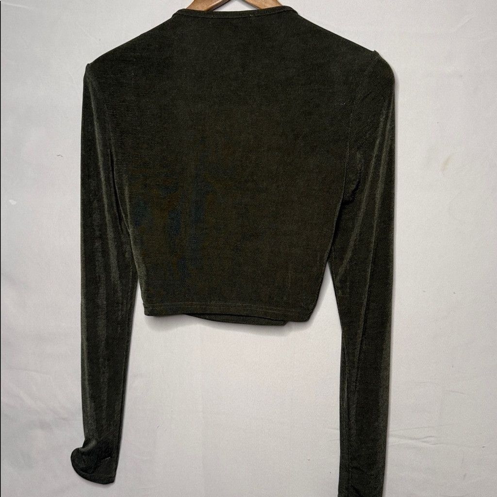 The Unbranded Brand NWOT Mable forest green long sleeve cropped top knot front M Size M / US 6-8 / IT 42-44 - 6 Thumbnail