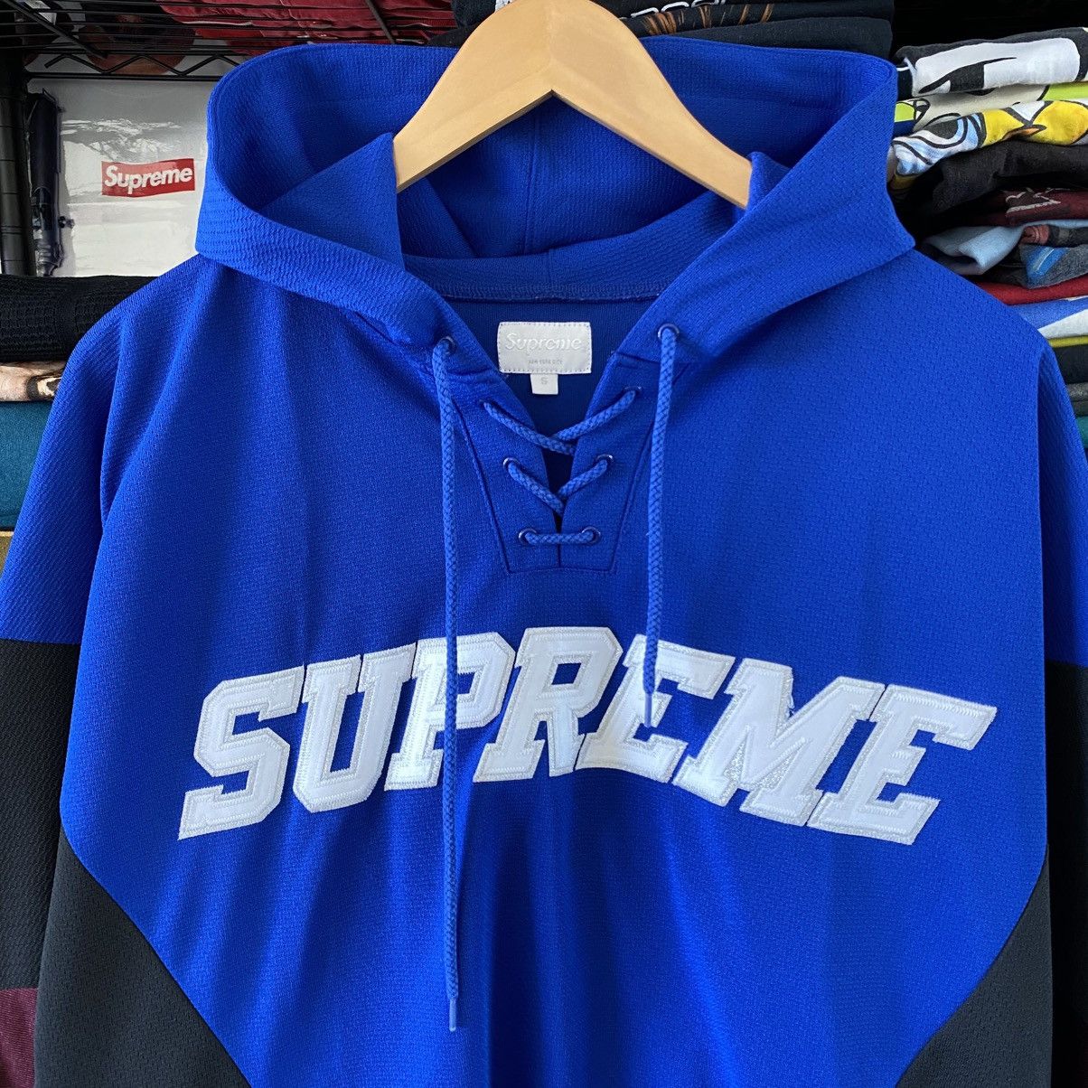 Supreme Supreme Hooded Hockey Jersey Royal Blue 2017 Size US S / EU 44-46 / 1 - 2 Thumbnail